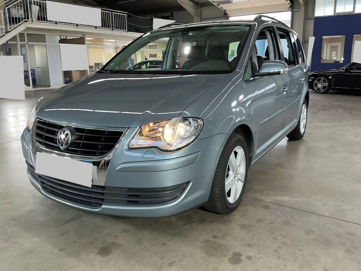 Volkswagen Touran, 1.6Mpi 75KW UNITED 7-MÍST TOP