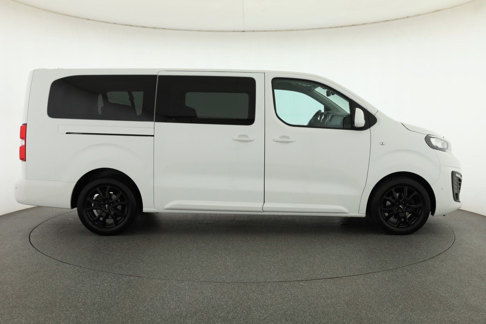 Peugeot Traveller, 2.0 BlueHDi, Klima, DPH - fotka 6