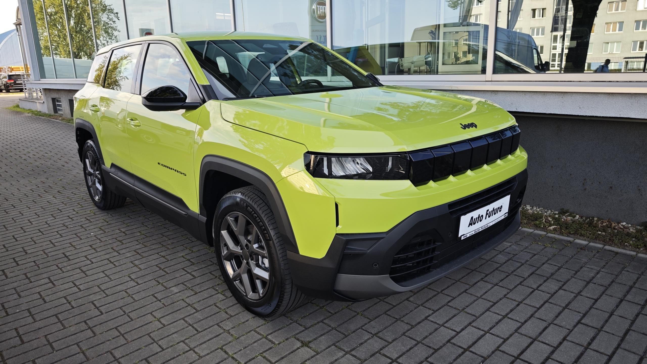 Jeep Compass, Altitude hybrid 145PS automat