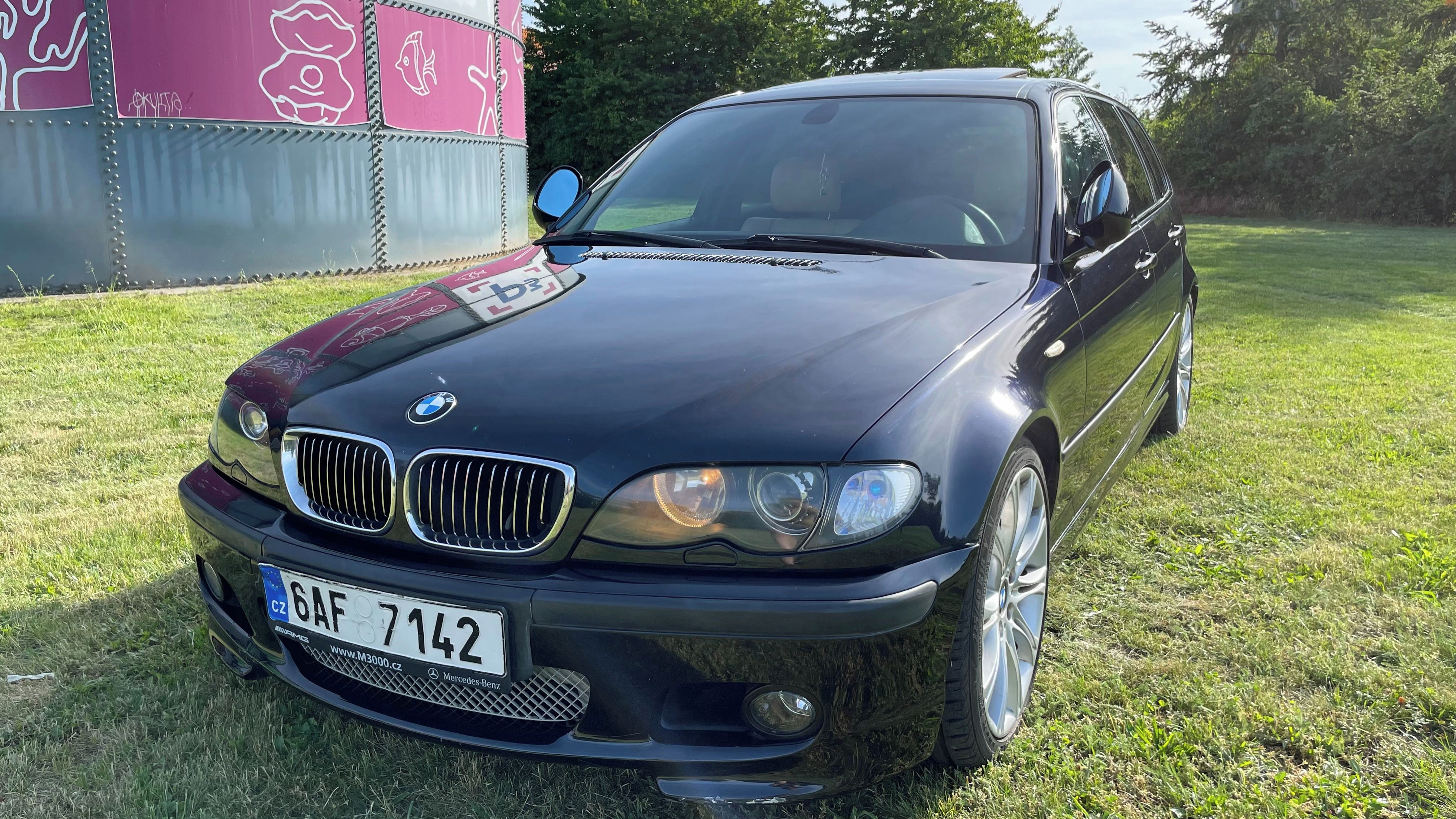 BMW Řada 3 - fotka 3