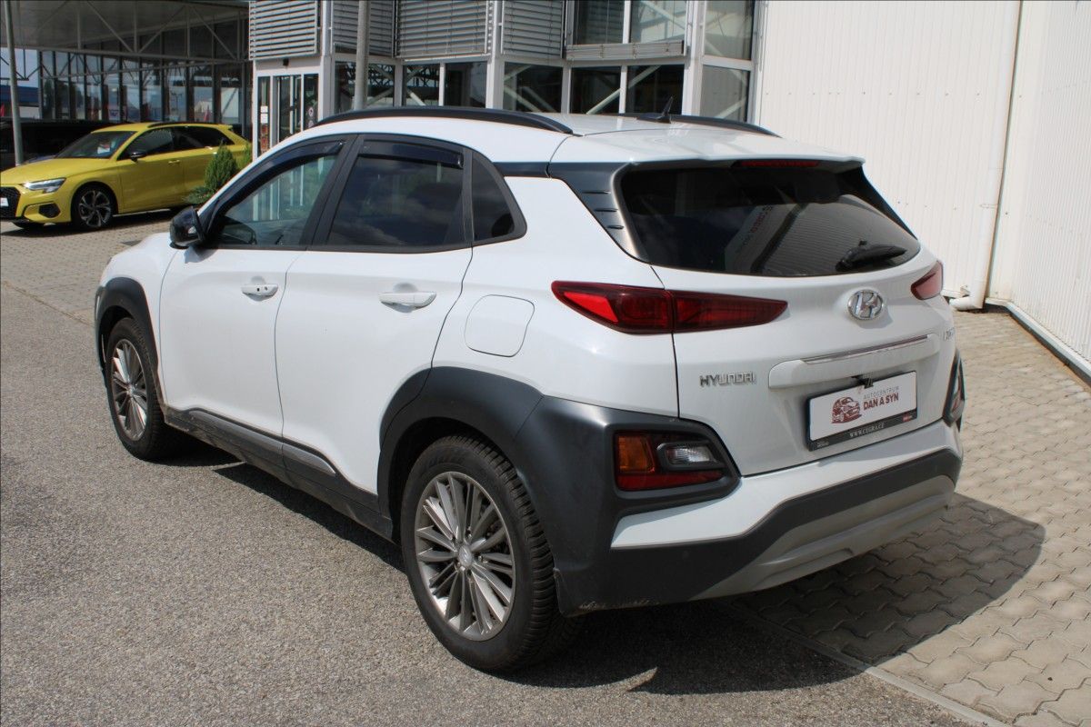 Hyundai Kona, 1,0 T-GDi 88KW STYLE, CZ TOP - fotka 4