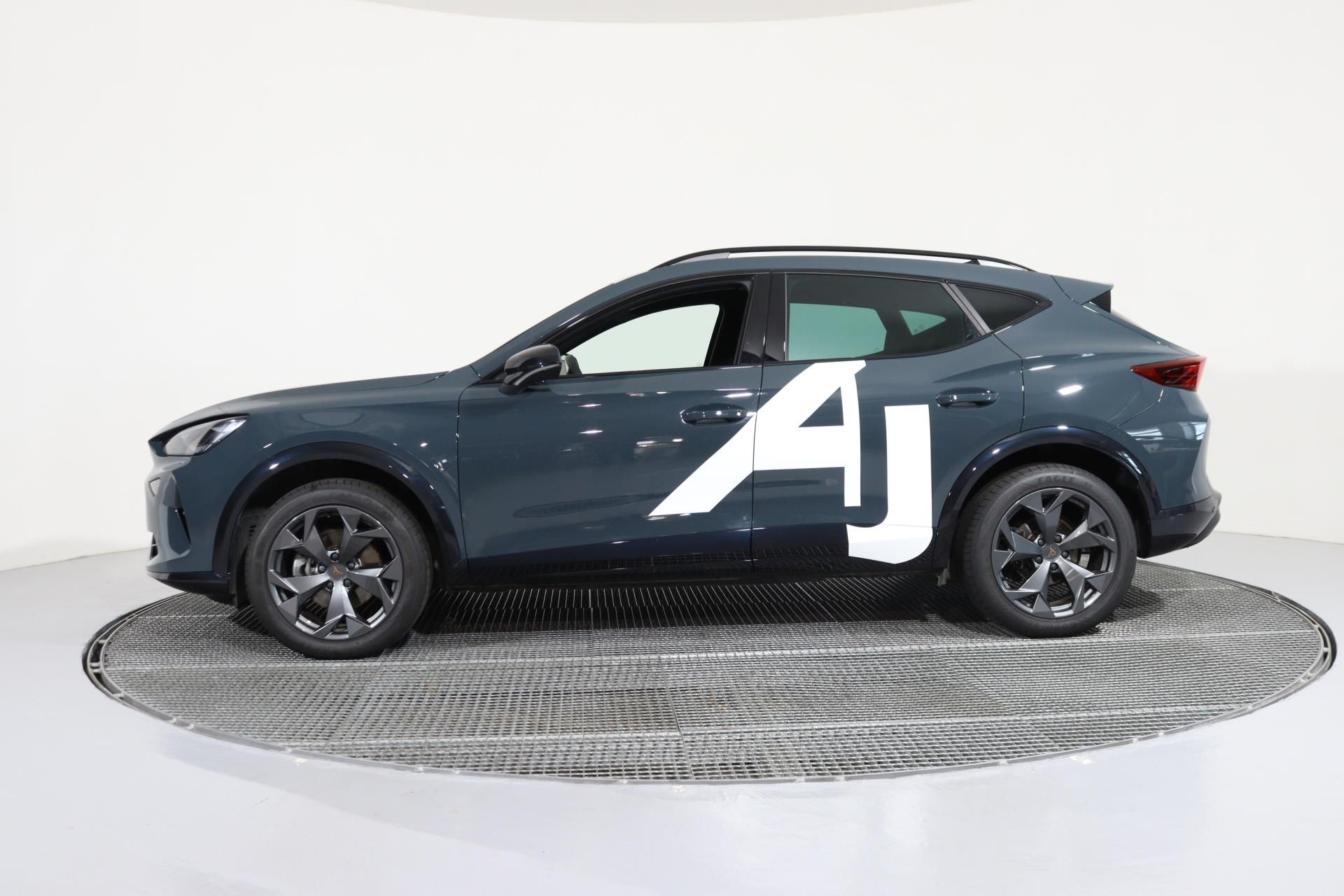 Cupra Formentor, 1.5 eTSI 150k DSG - fotka 2