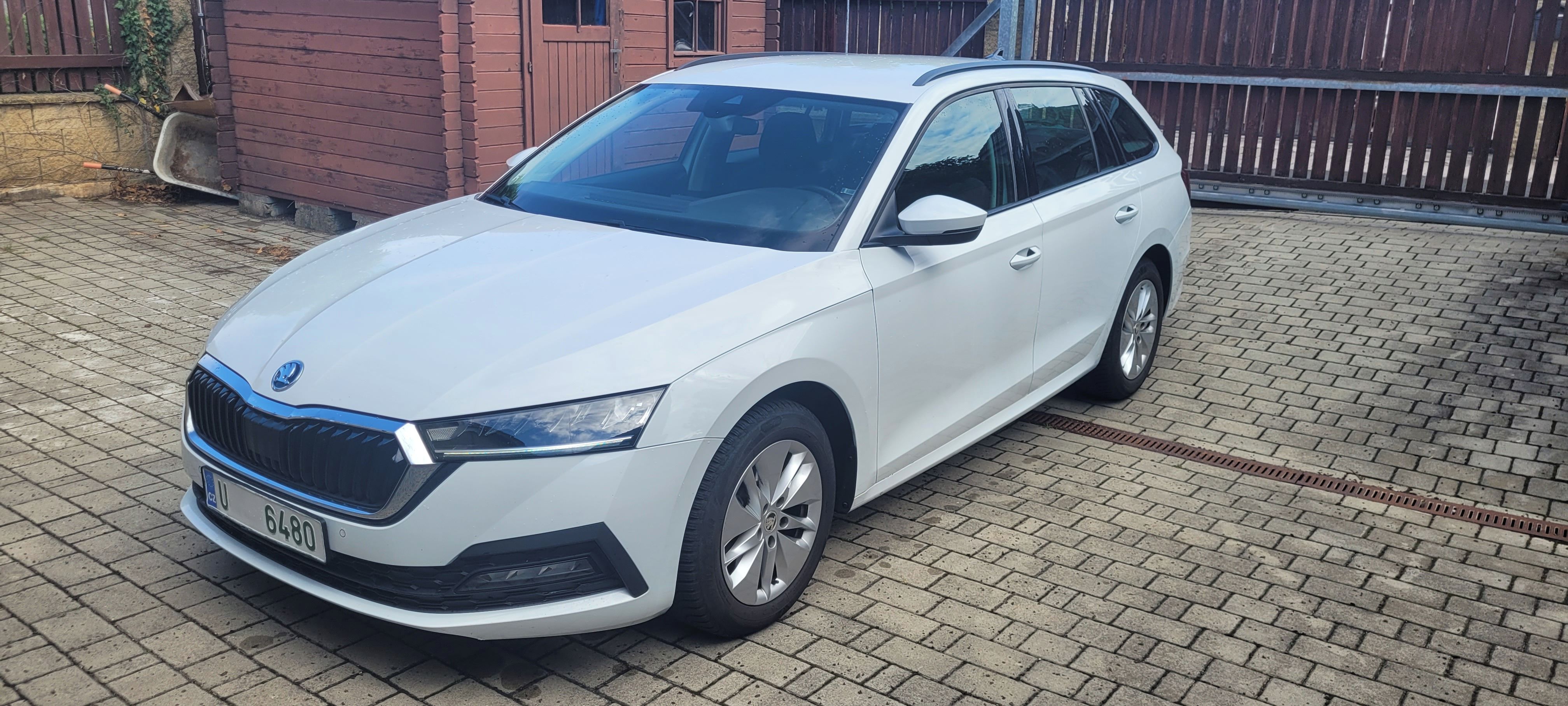 Škoda Octavia, 4 TSi model 2023 VIRTUAL navi - fotka 3