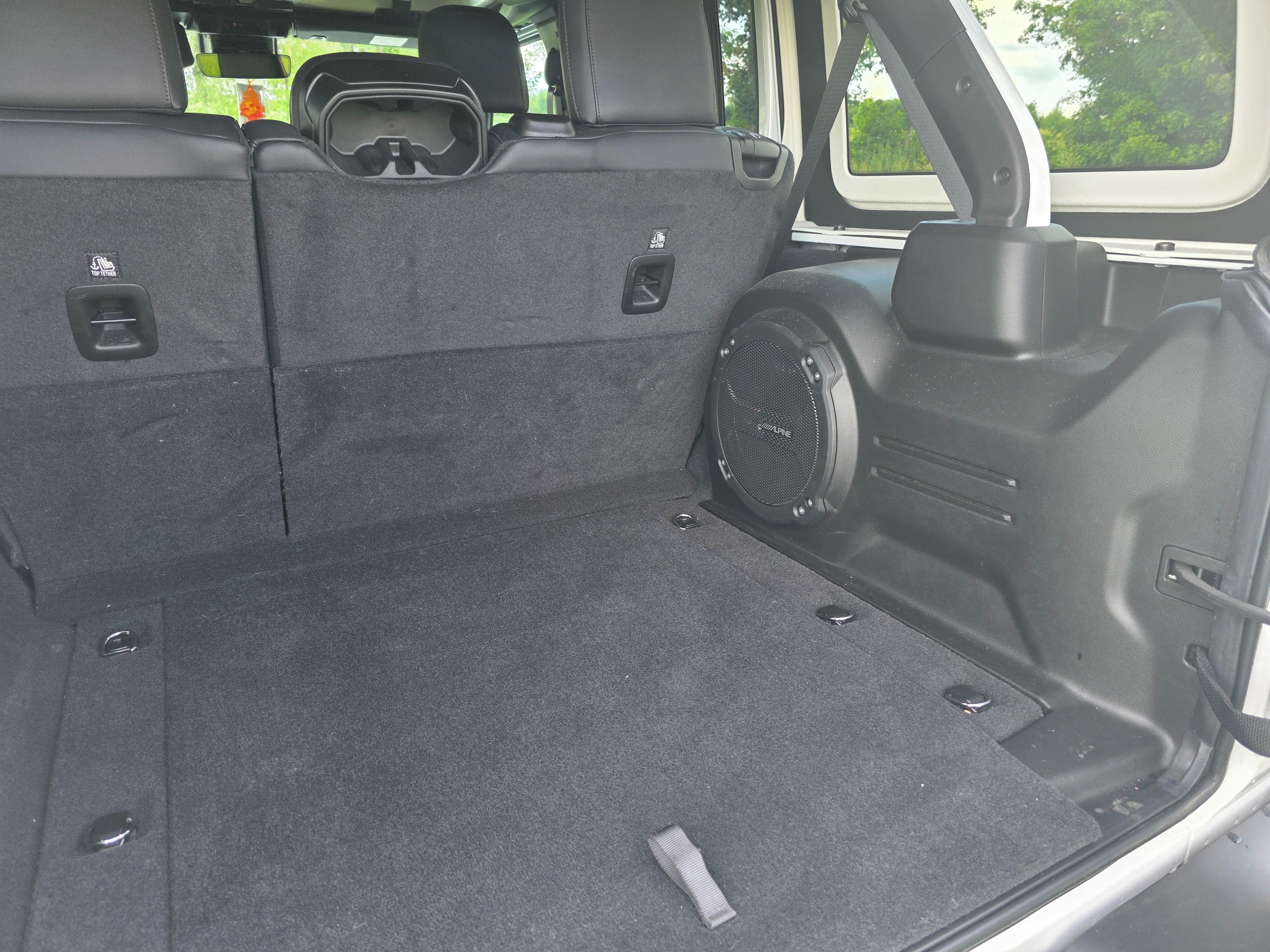 Jeep Wrangler, Sahara unlimited - bezvadný st - fotka 4