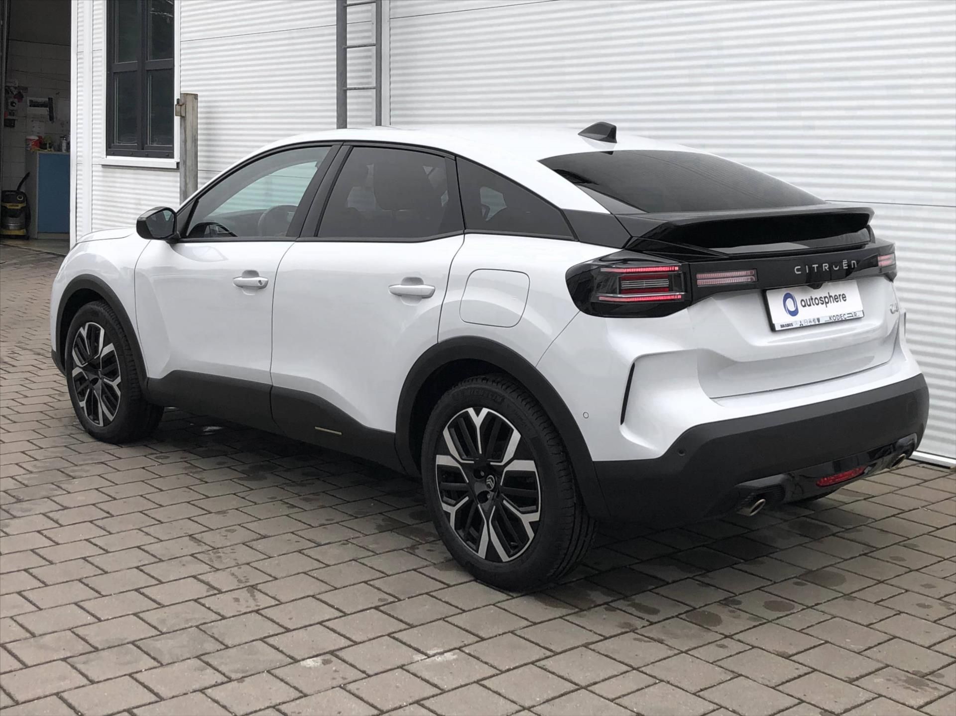 Citroën C4, 1,2 Petrol MAX 130k Automatic - fotka 4