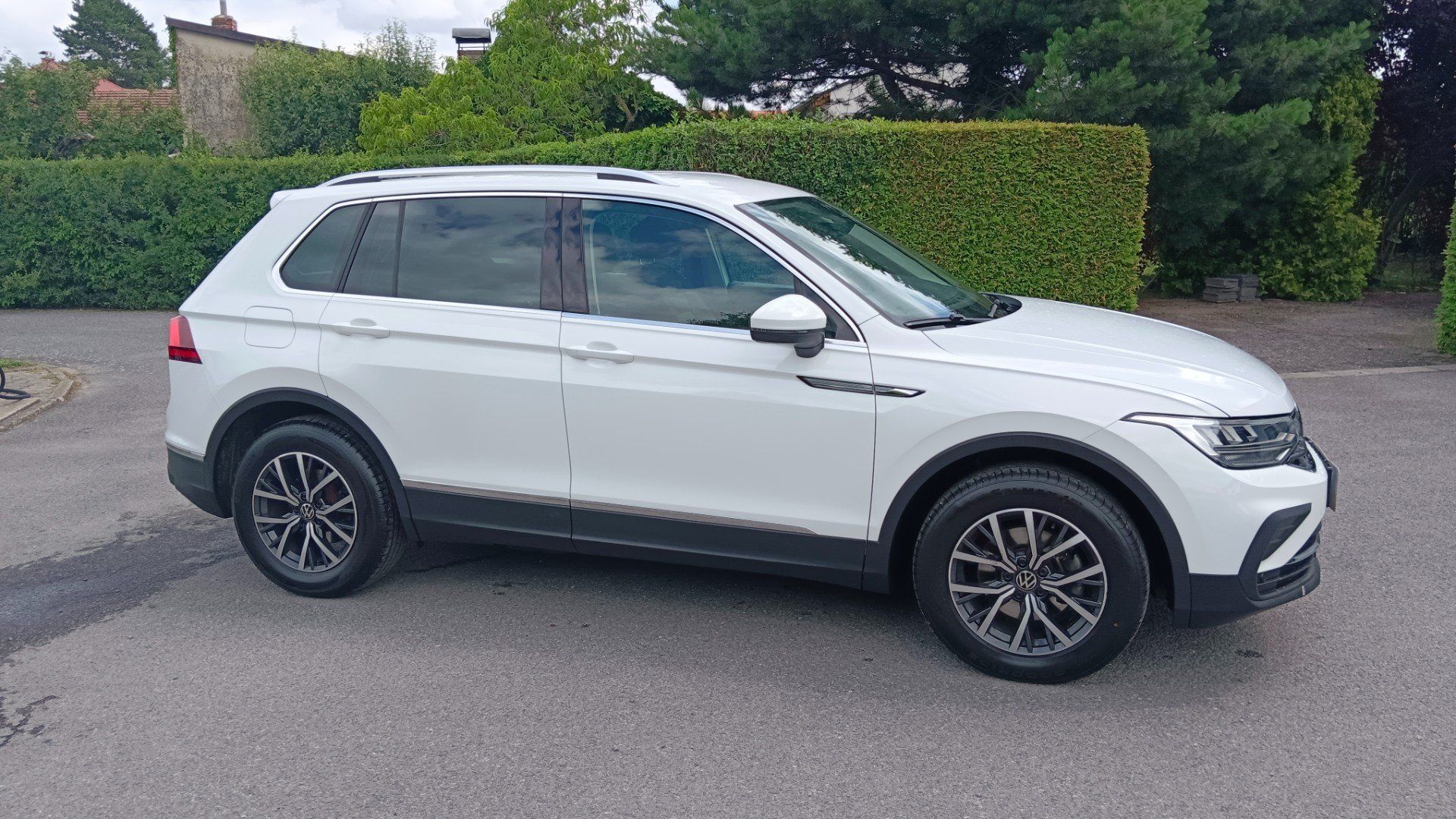 Volkswagen Tiguan, 2.0TDI 110 KW ČR. - fotka 5