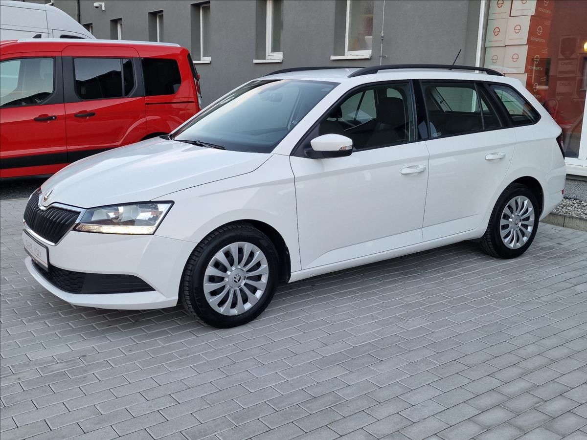 Škoda Fabia, 1.0 TSI Combi Tour, ČR, 1.Maj - fotka 6