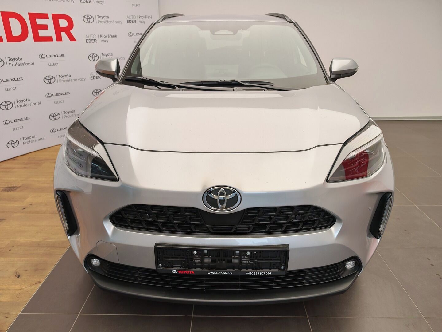 Toyota Yaris Cross, 1.5 Hybrid 115k e-CVT Style - fotka 2