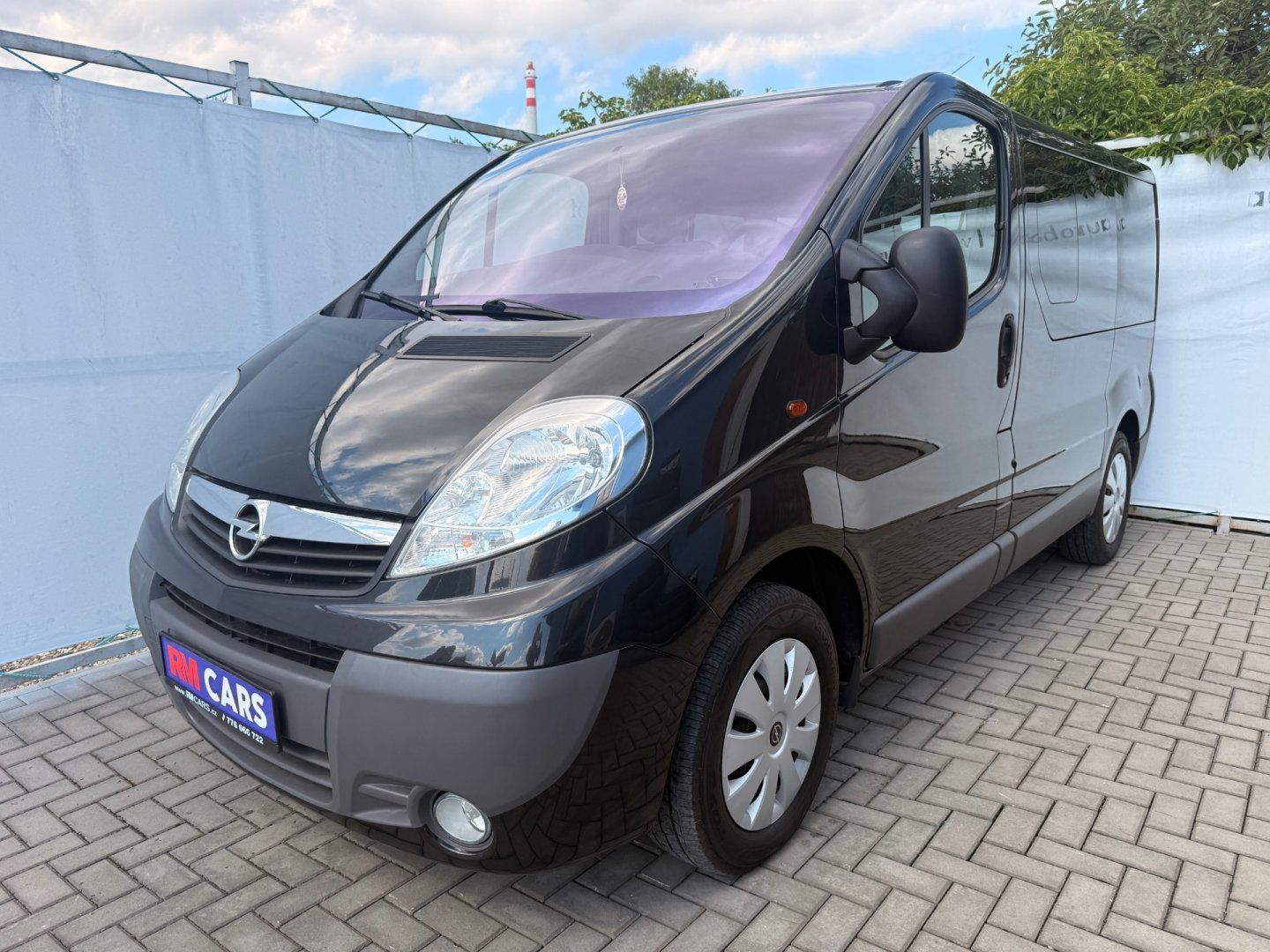 Opel Vivaro, 2.0 CDTi 84kW*8-Míst*TAŽNÉ*CEB
