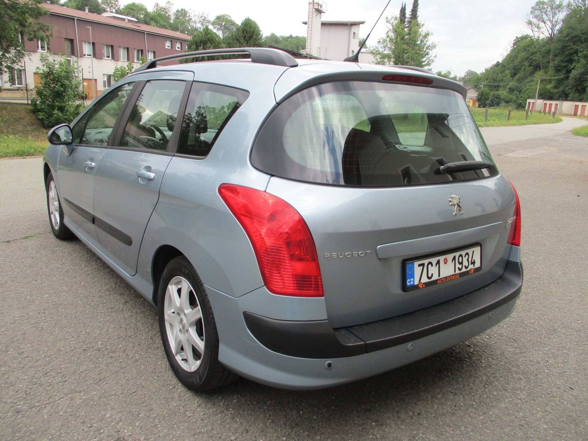 Peugeot 308, 1.6 HDi - Pěkný stav - fotka 3