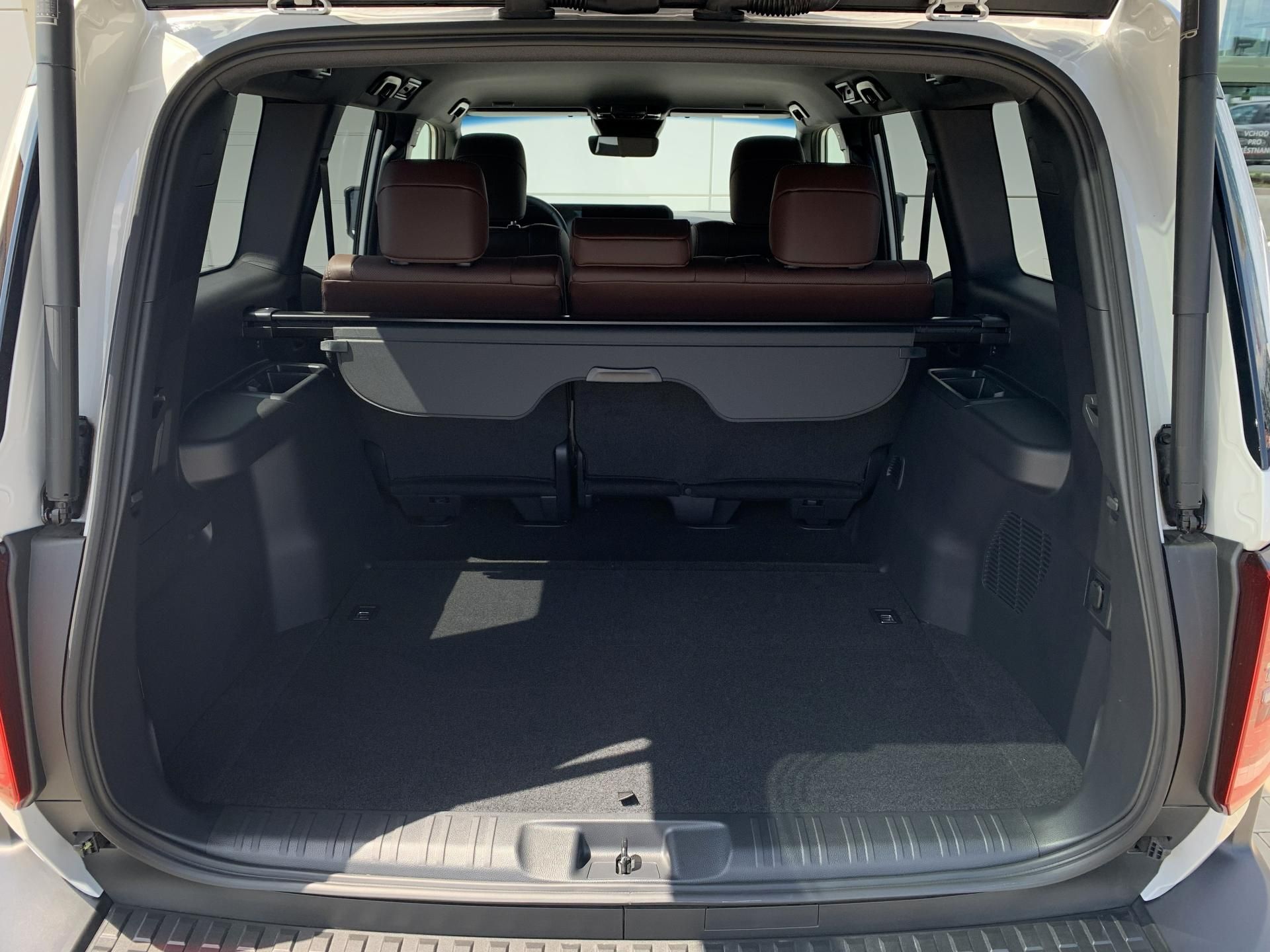 Toyota Land Cruiser, LANDCRUISER INVINCIBLE 2.8D-4D - fotka 5