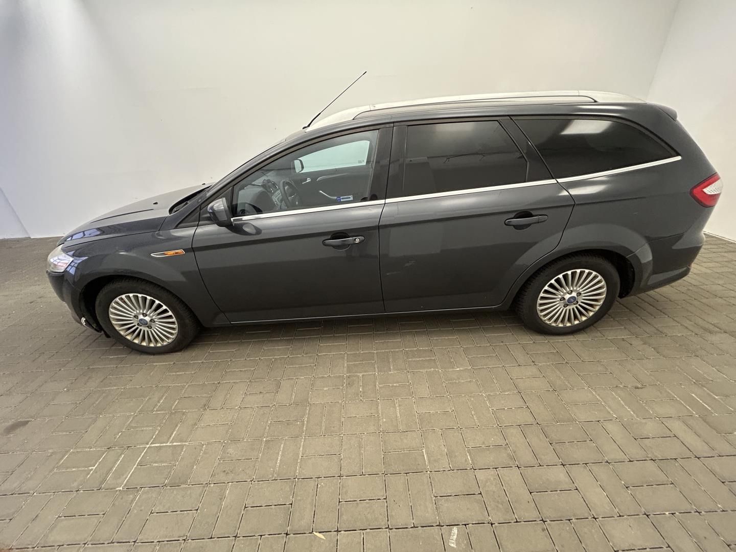 Ford Mondeo, 2.0TDCI 96kW Titanium - fotka 3
