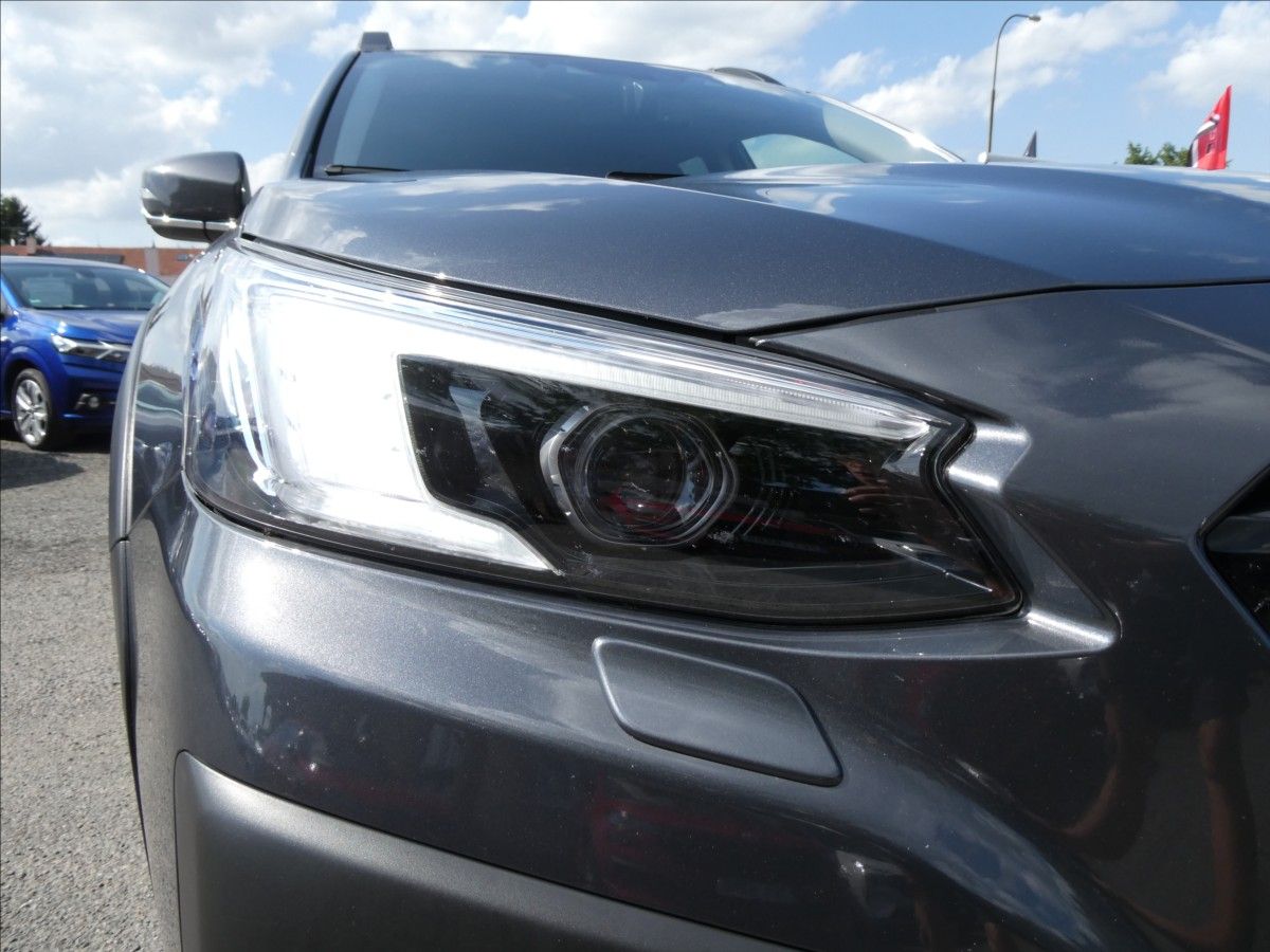 Subaru Outback, 2,5 i 124kW AWD ČR,DPH,2x kola - fotka 5