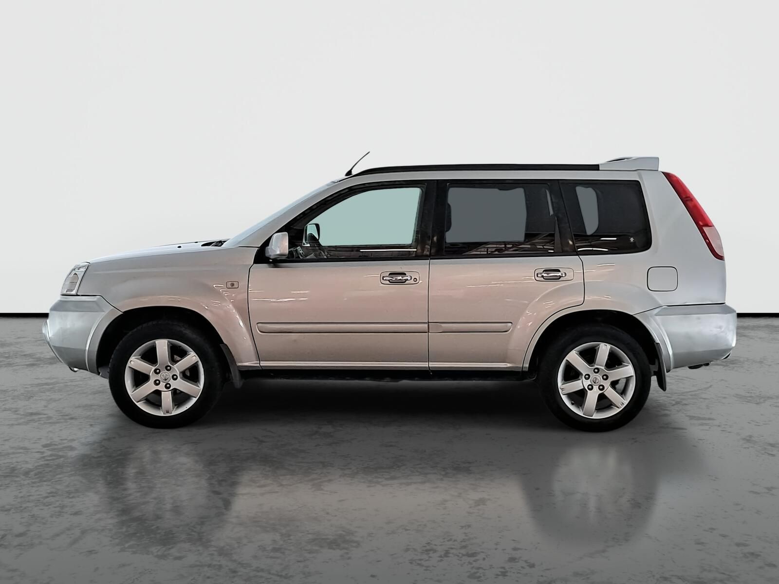 Nissan X-Trail, 2.2 dCi, 4X4, Tempomat - fotka 3