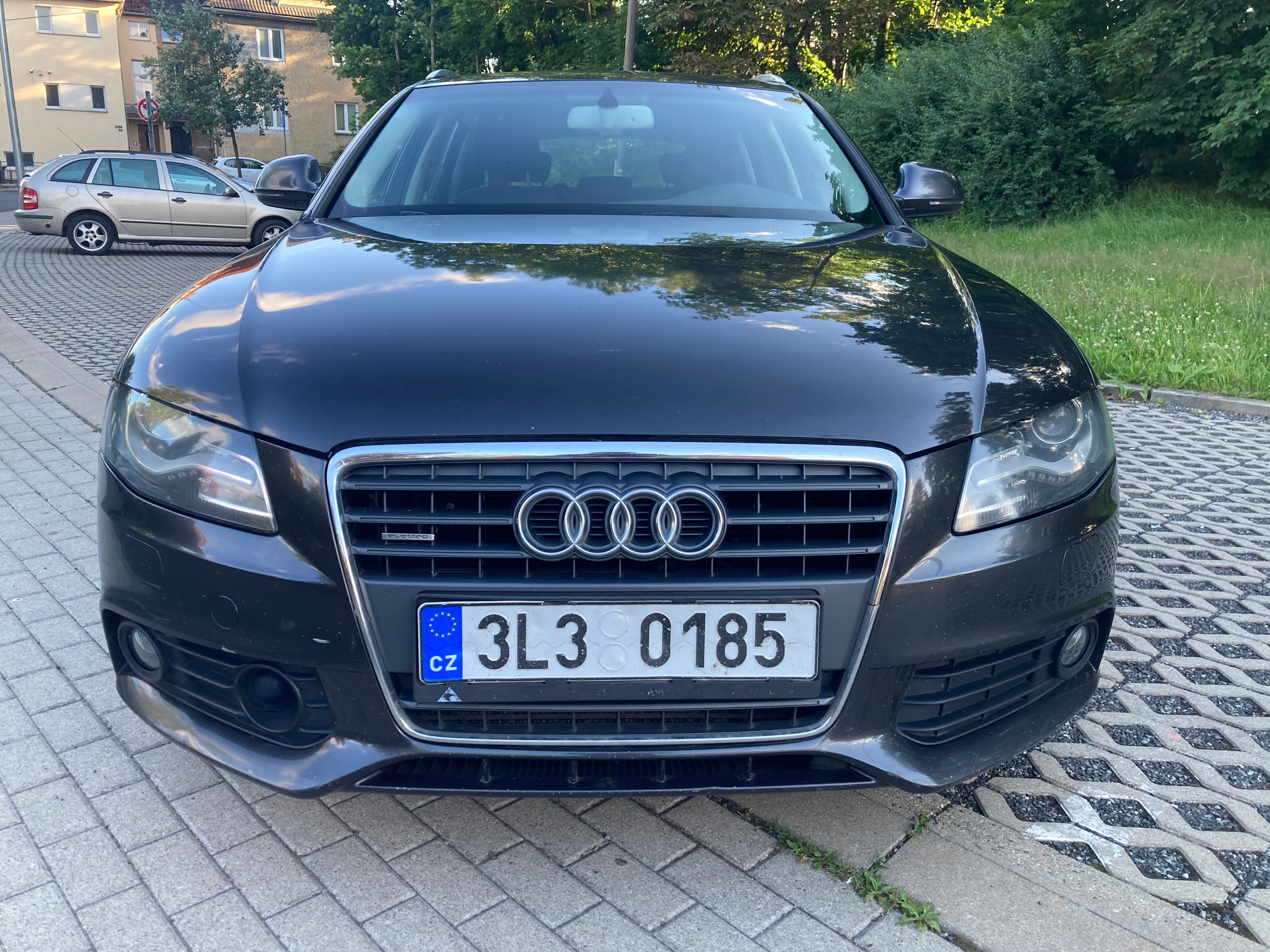 Audi A4, AUDI A4 AVANT QUATTRO 2.0 TDI - fotka 5