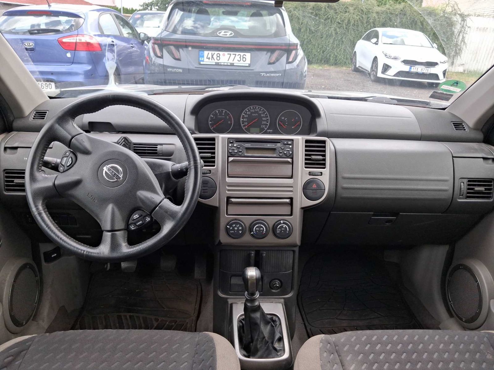 Nissan X-Trail, 2.2 dCi, po STK, Tažné - fotka 3