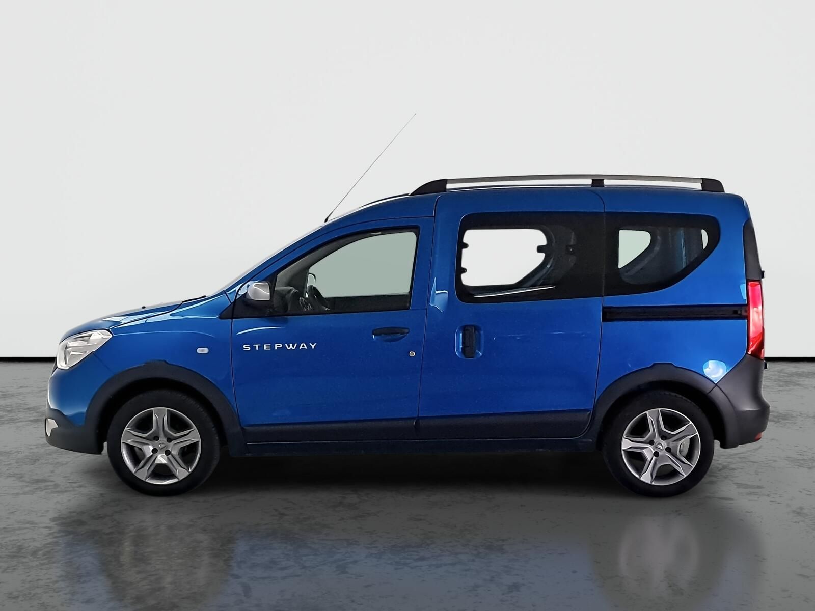 Dacia Dokker, 1.6 SCe, Stepway, 5Míst, Klima - fotka 3