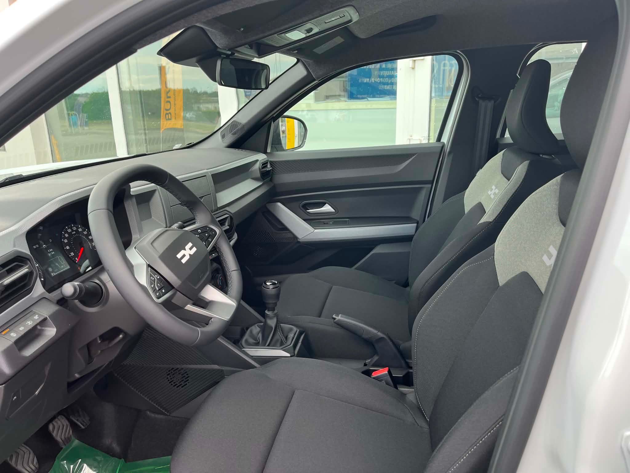 Dacia Duster, essential Eco-G 120 - fotka 6