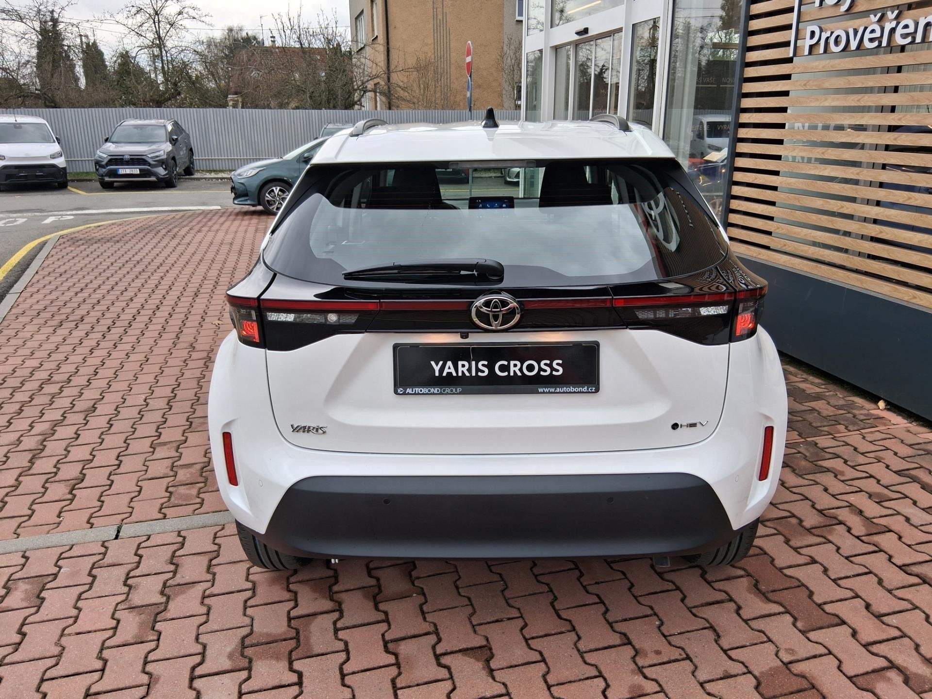 Toyota Yaris Cross, 1,5 HEV LIMITED EDITION - fotka 5
