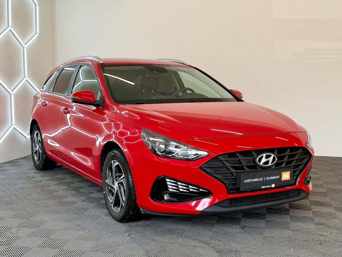 Hyundai i30, 1.5GDi, ČR, 81kW - fotka 4
