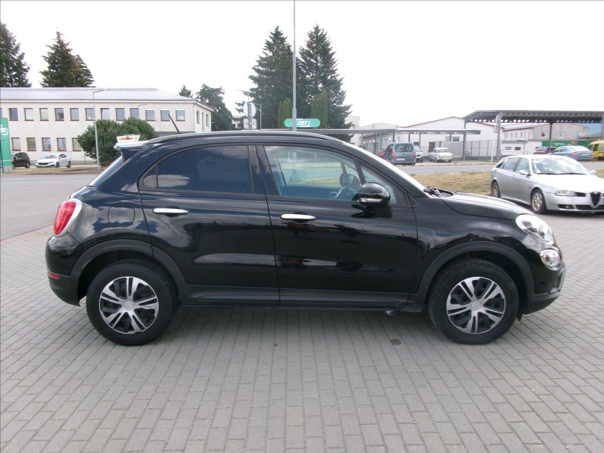 Fiat 500X, 1,4 i 103kw Klima,ESP,odp.DPH - fotka 5