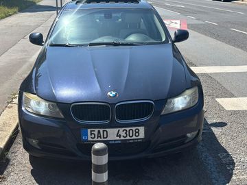 BMW 318d E90 LCI