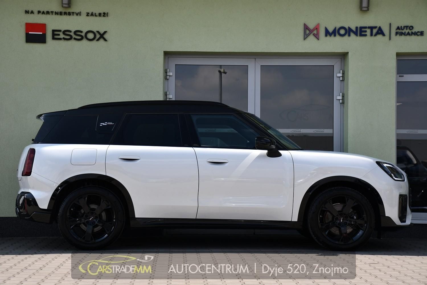 Mini Countryman, D 2,0D JCW ČR 1.MAJ - fotka 6