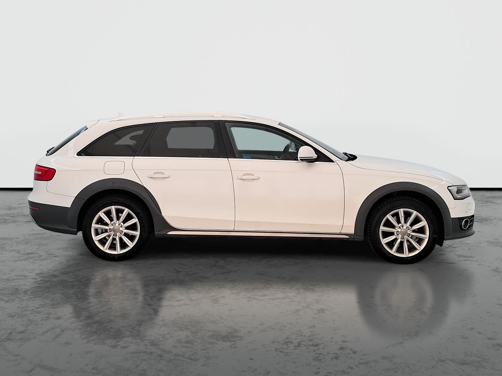 Audi A4 allroad, 2.0 TDI, 4X4, Automat - fotka 6