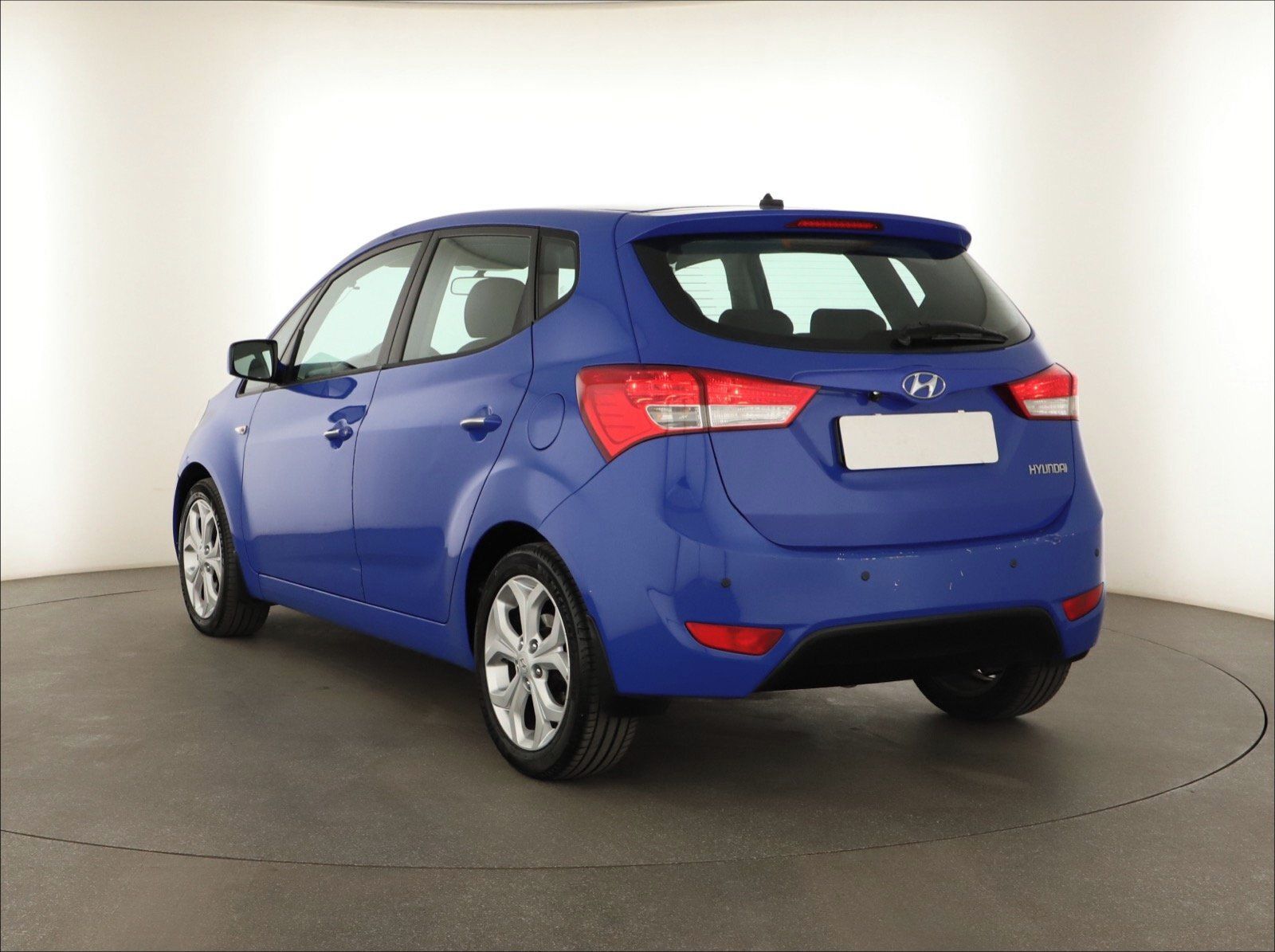 Hyundai ix20, 1.4 CRDi, po STK - fotka 4