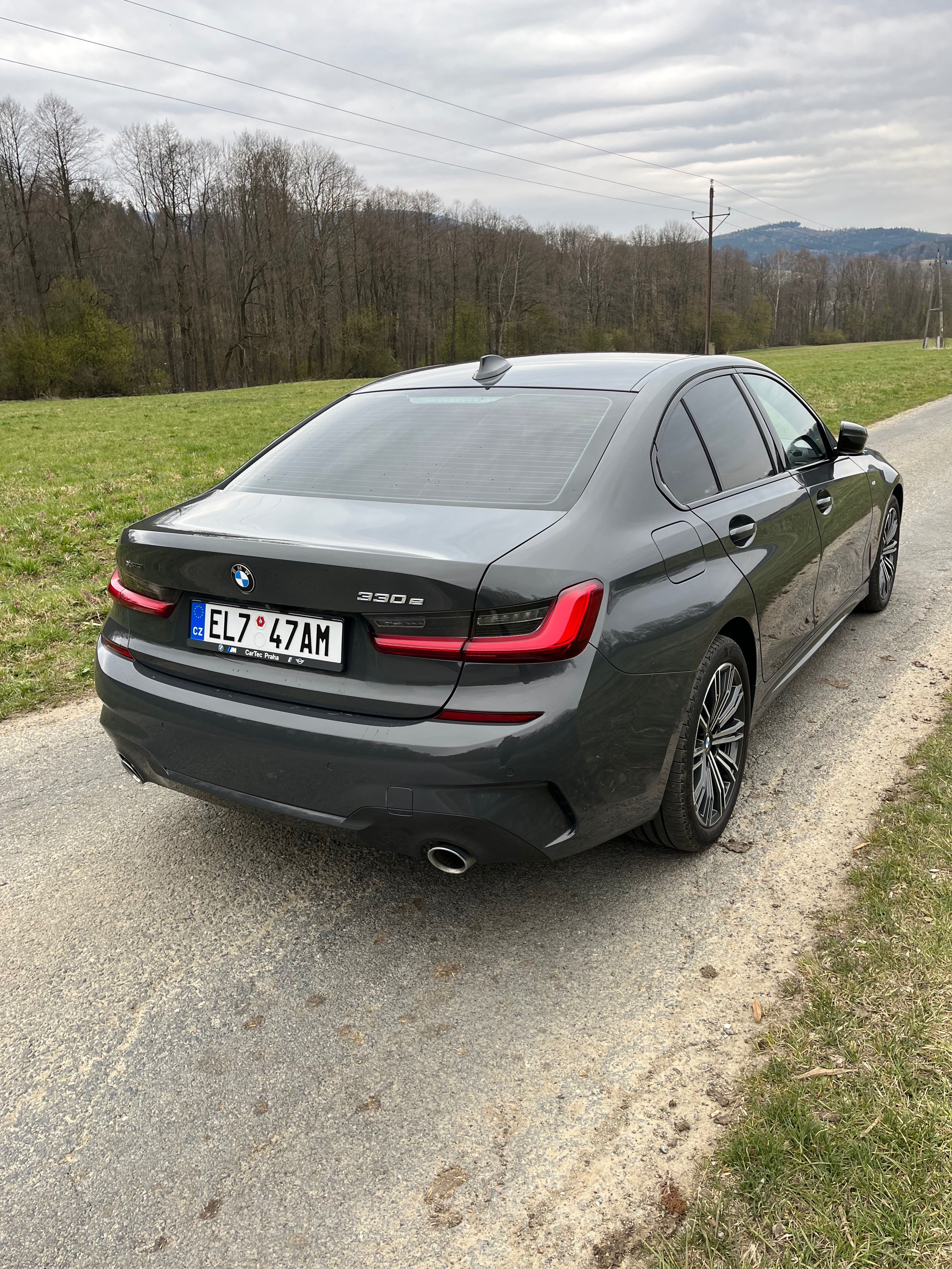 BMW Řada 3, BMW g20 330e - fotka 3
