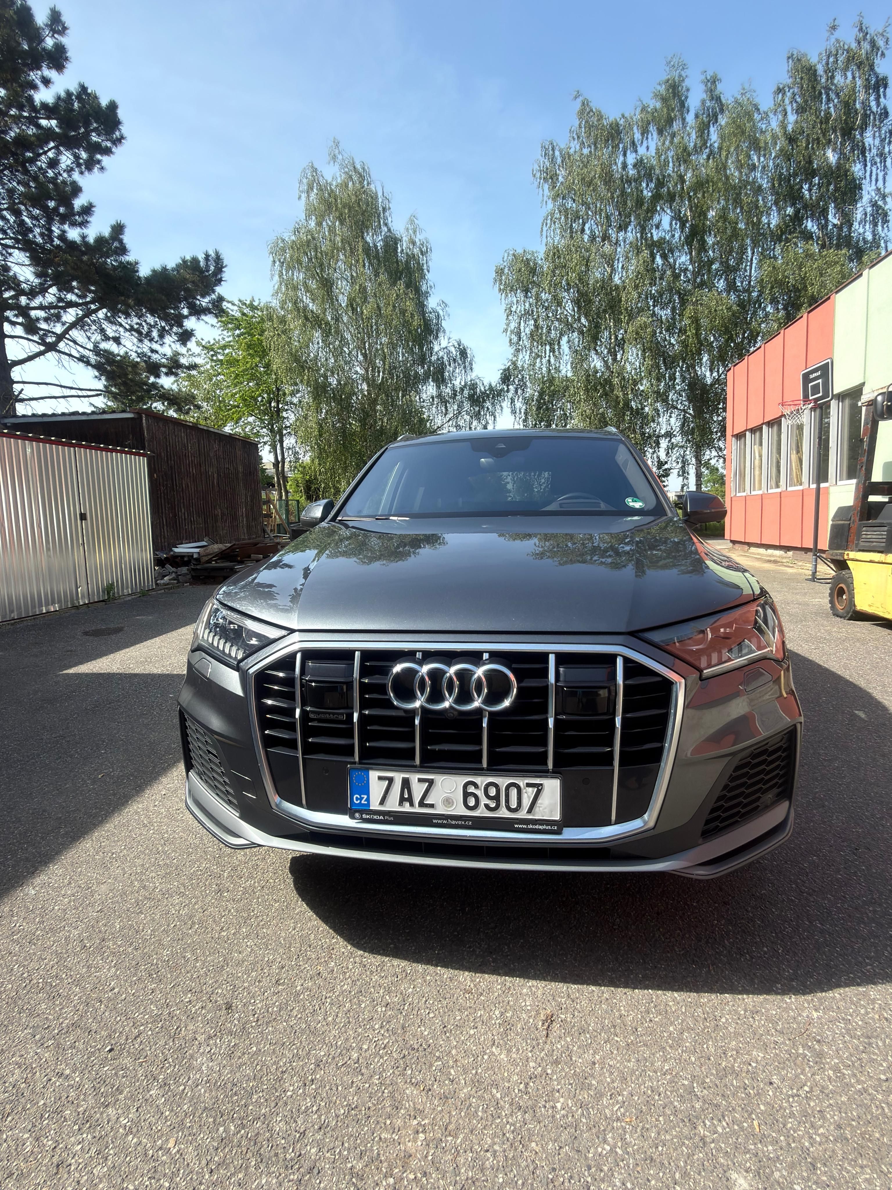 Audi Q7, Q7 50Tdi 7míst,tažné,laser - fotka 3
