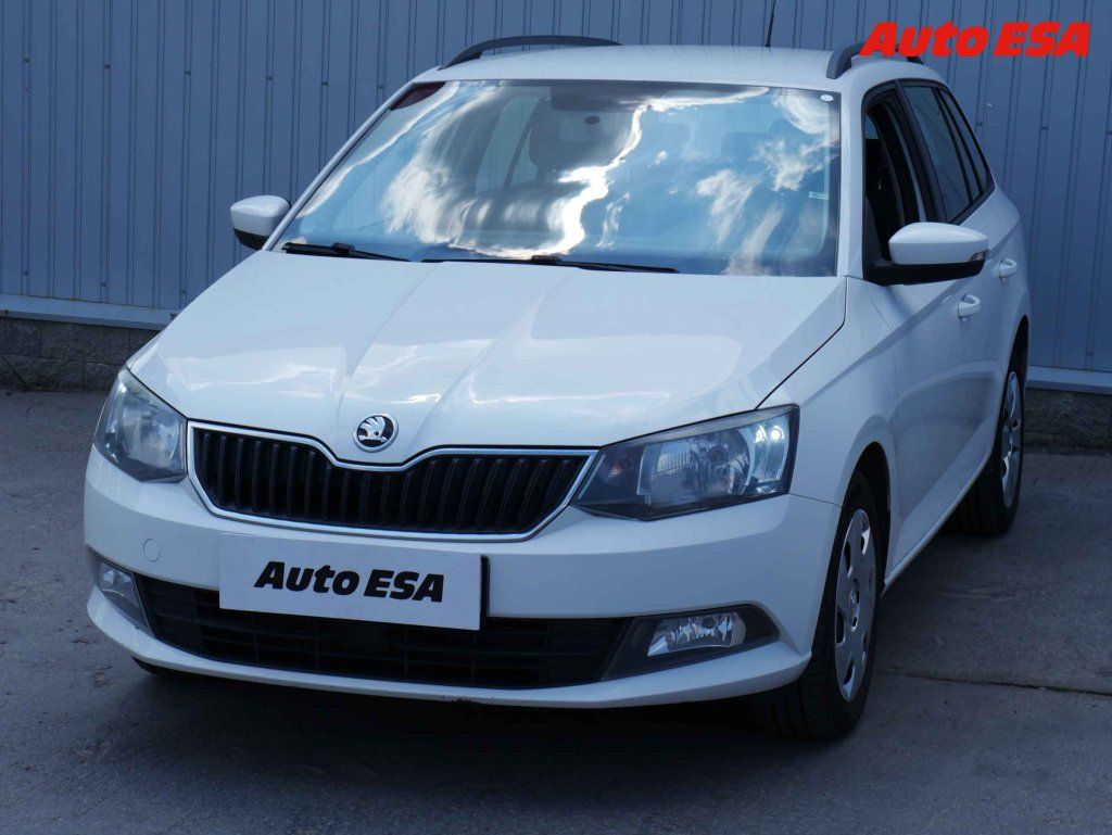 Škoda Fabia, 1.2 TSi,ČR - fotka 3