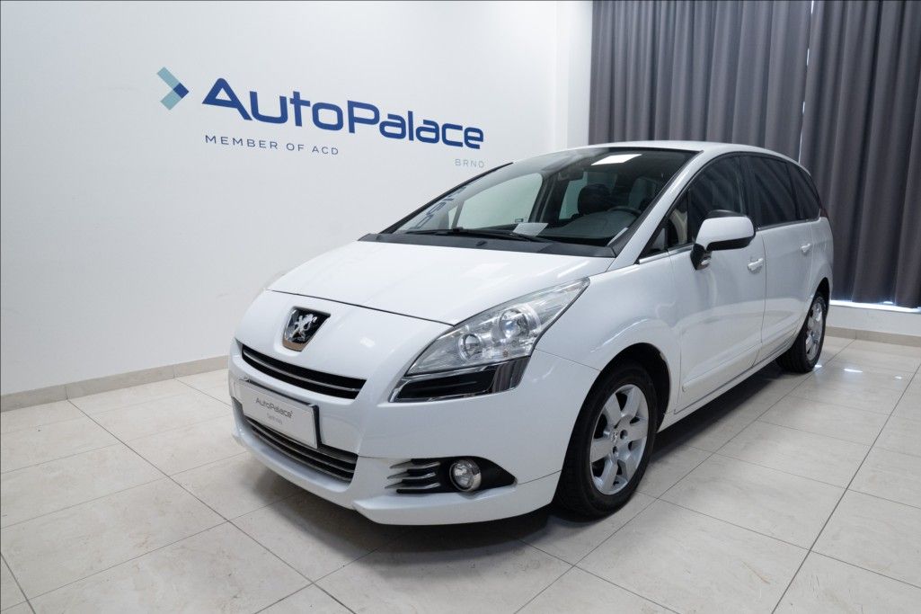 Peugeot 5008, 1,6 BlueHDI 7 MÍST NOVÉ V ČR