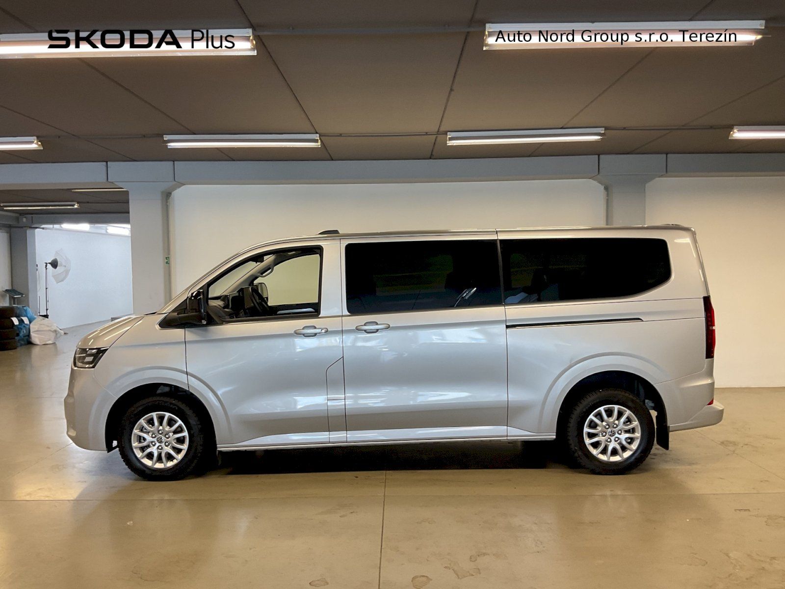 Volkswagen Caravelle, ENTRY CARAVELLE LIFE 2.0 TDI D - fotka 3