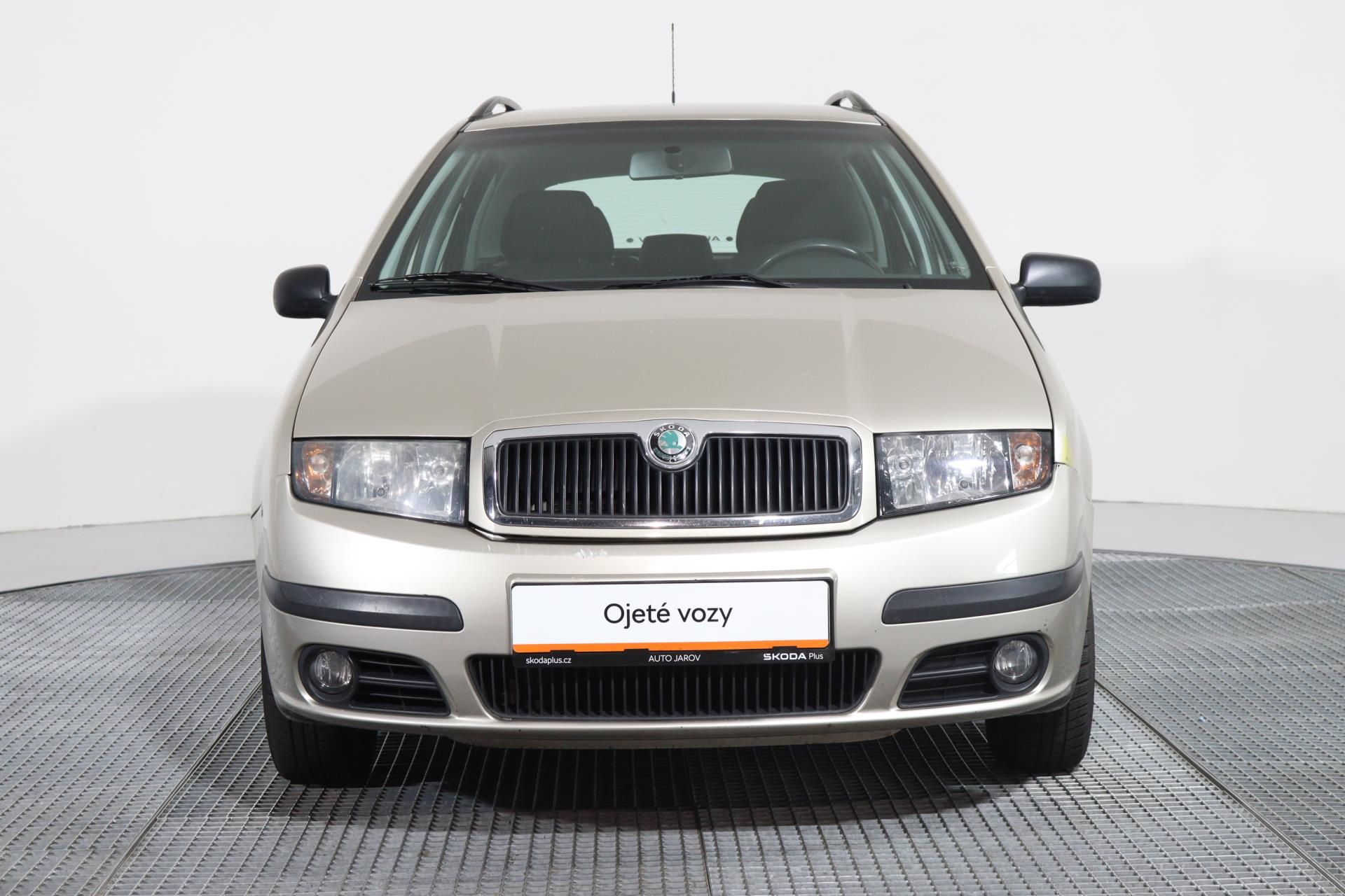 Škoda Fabia, COMBI CLASSIC 1,2 HTP 47kW - fotka 4