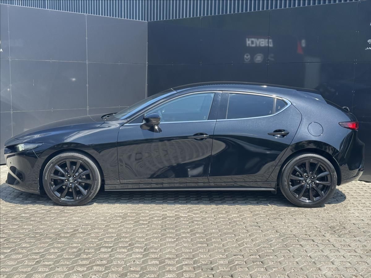 Mazda 3, 2,0 Skyactiv-X 132kW GT+ - fotka 5