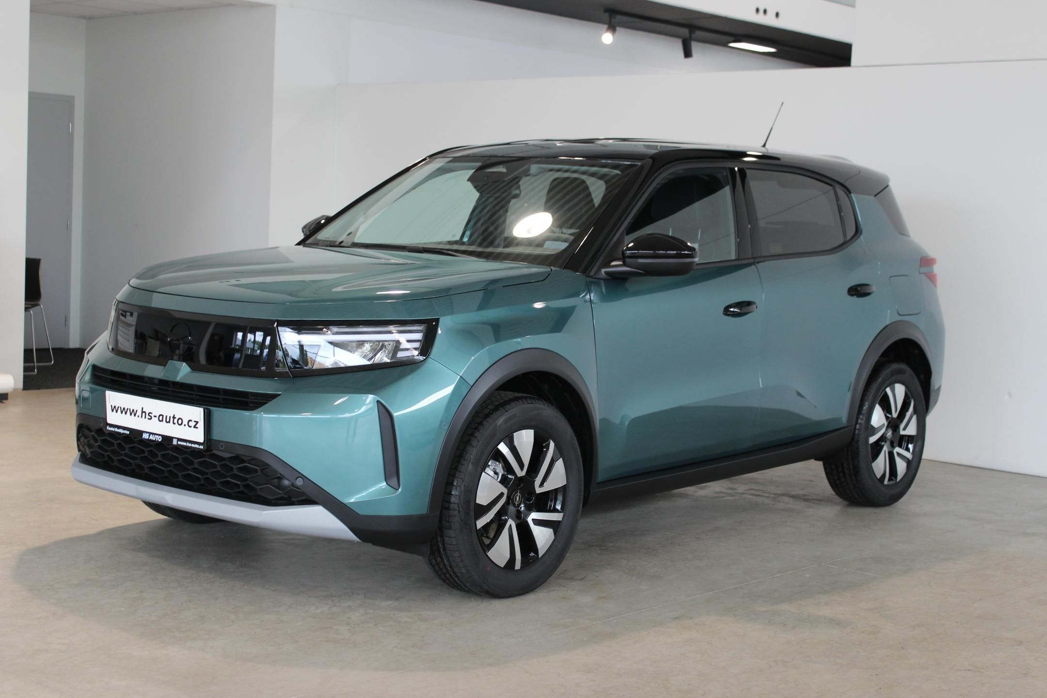 Opel Frontera, GS Hybrid 1.2 TURBO 107kW - fotka 3