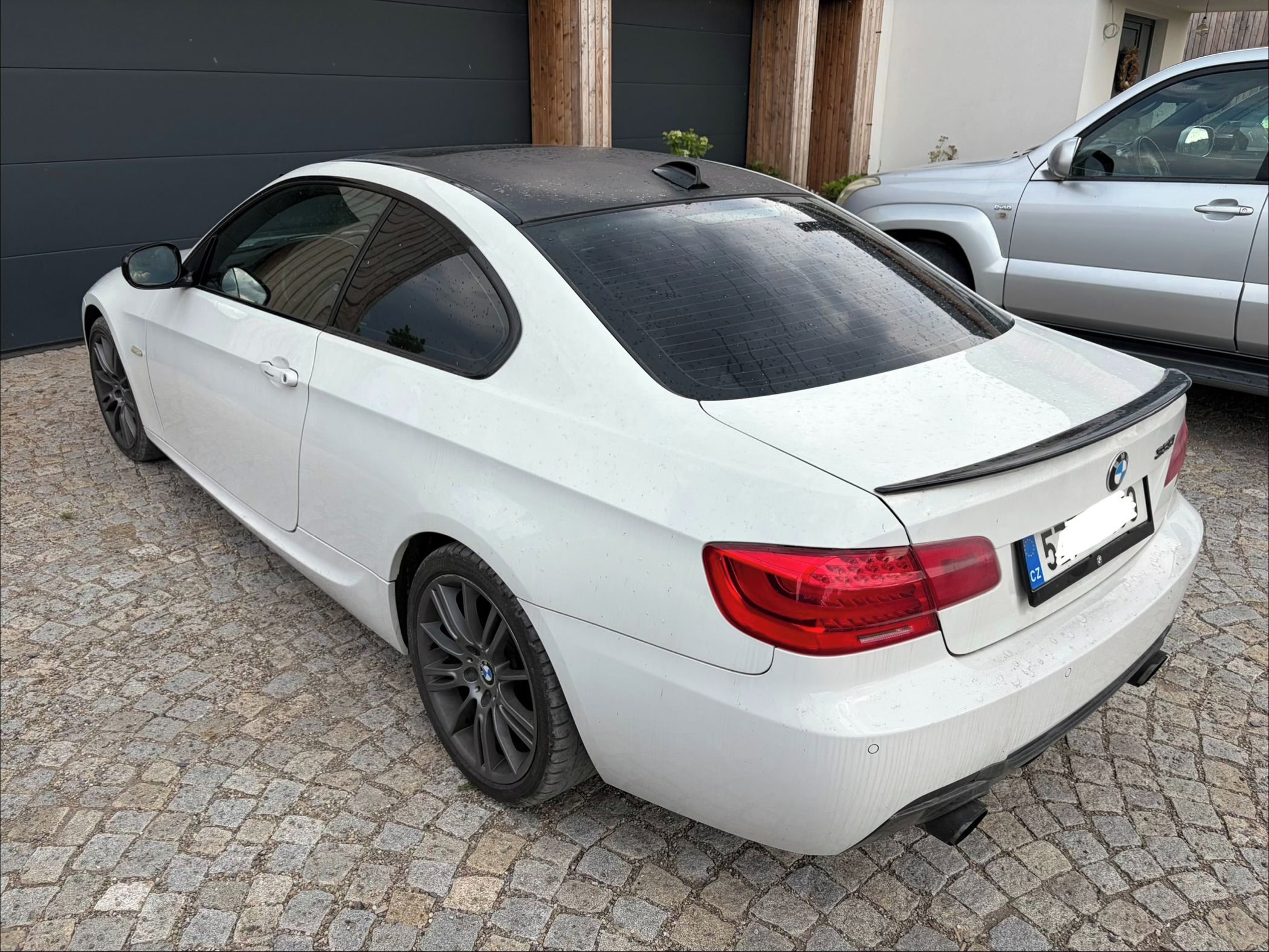 BMW Řada 3, BMW 335ix manuál 450 koní - fotka 3