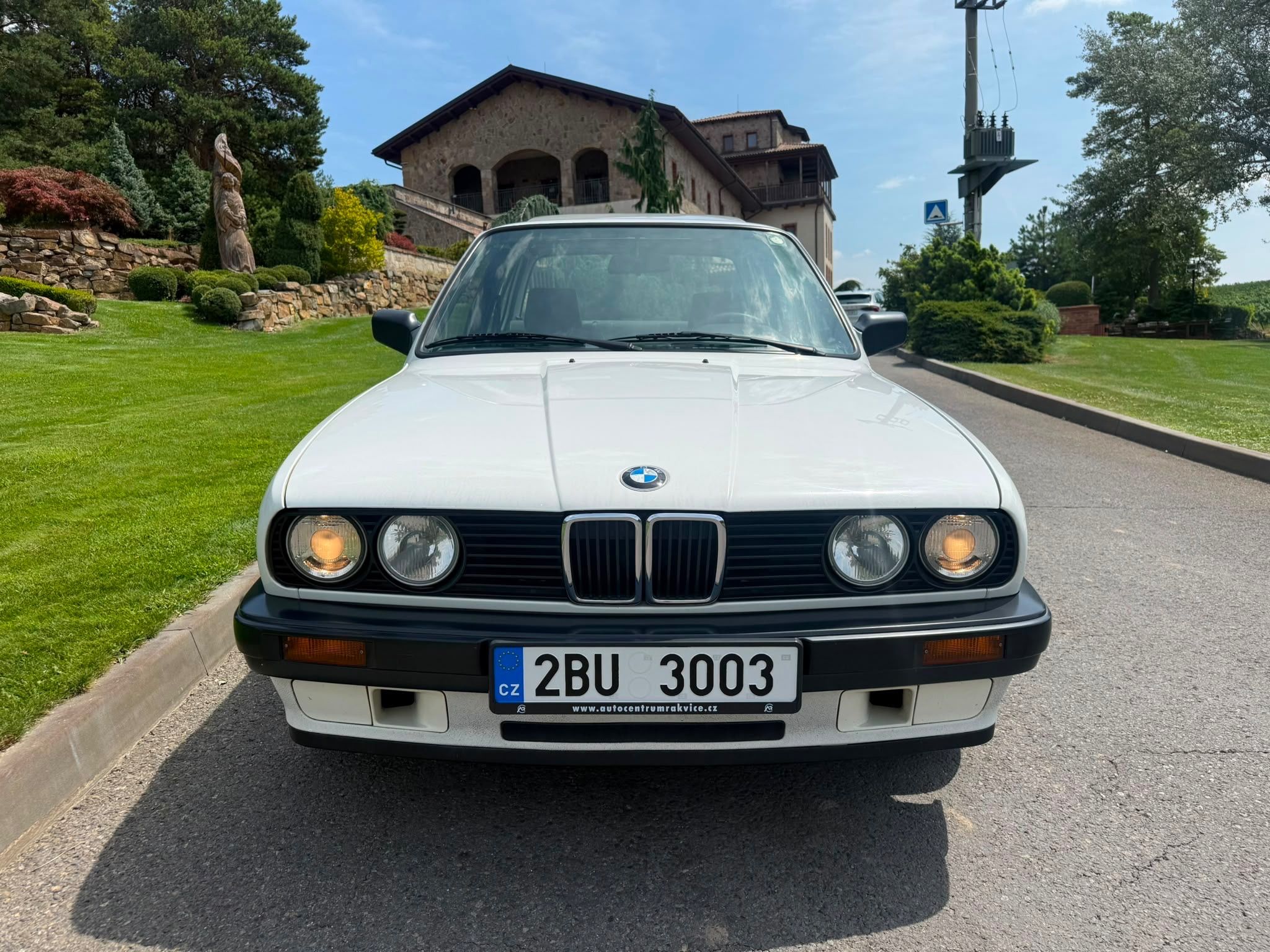 BMW Řada 3, 316i TOP STAV - fotka 4