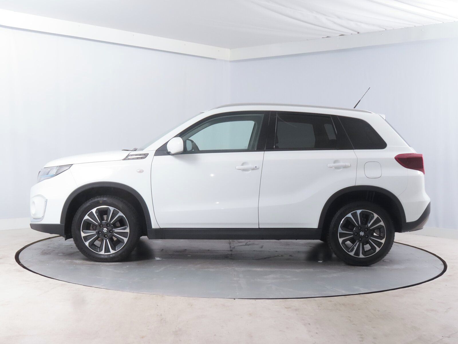 Suzuki Vitara, 1.4 BoosterJet, Serv.kniha - fotka 3