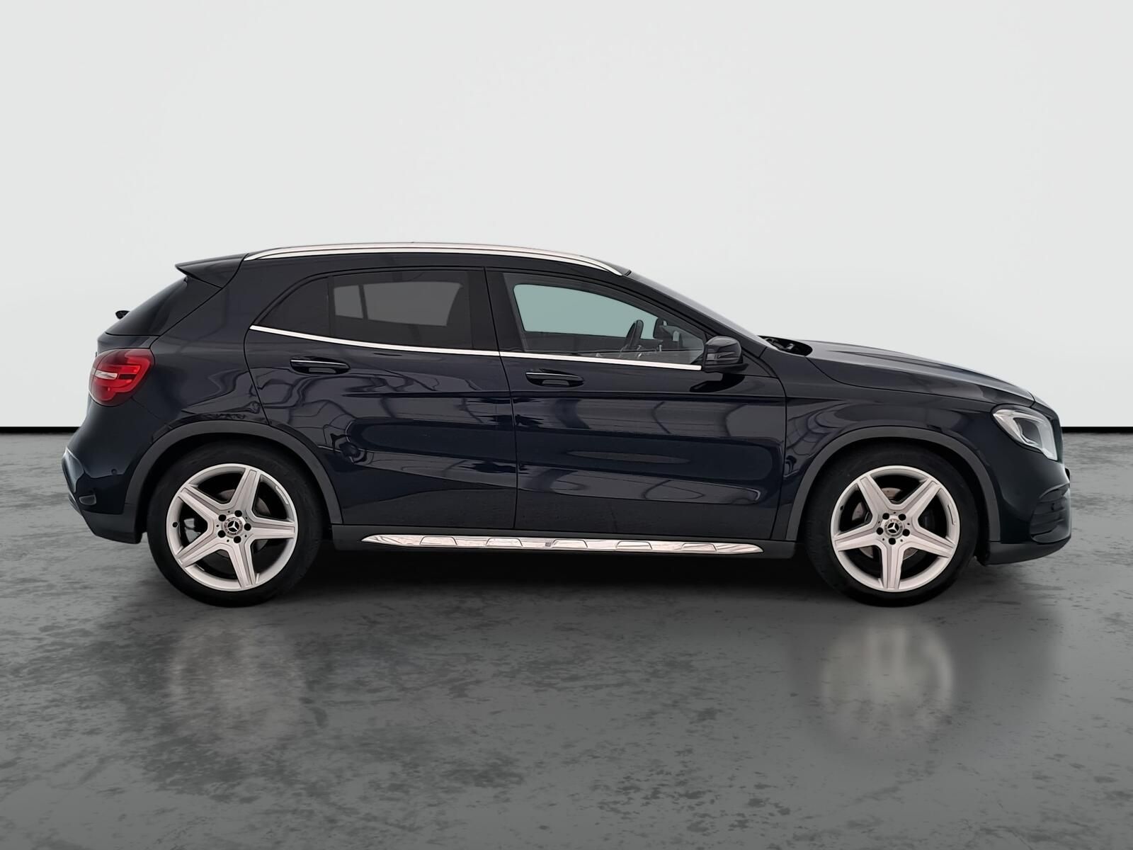 Mercedes-Benz GLA, 250 4MATIC, 4X4, Automat - fotka 6
