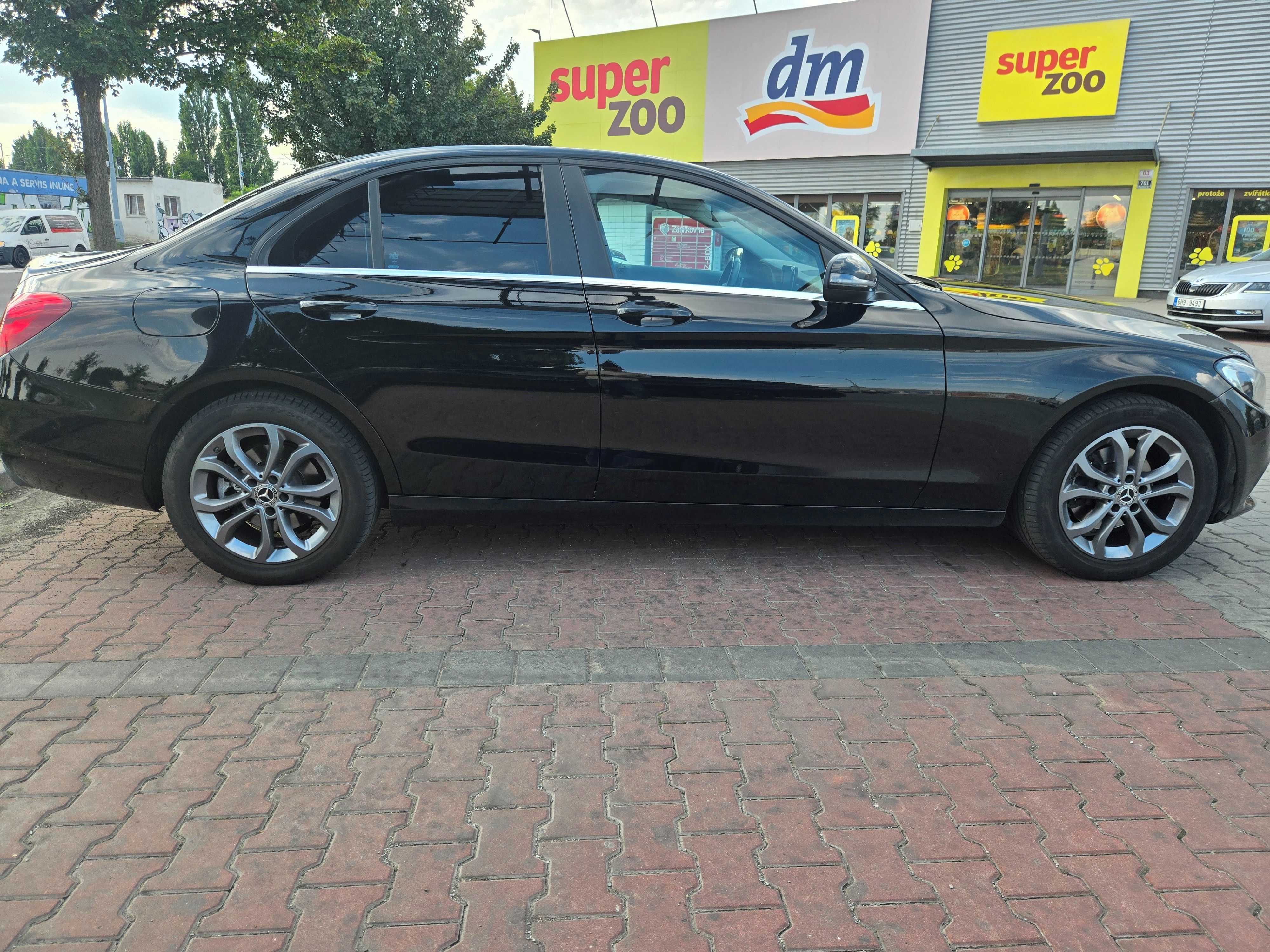 Mercedes-Benz Třídy C - fotka 5
