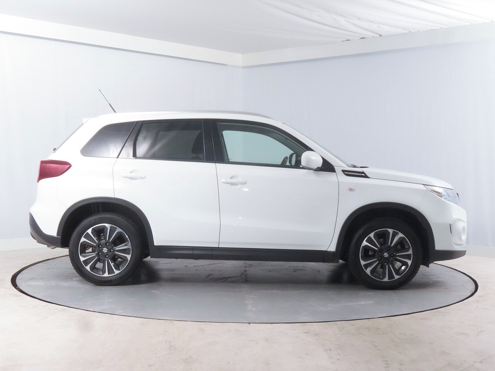 Suzuki Vitara, 1.4 BoosterJet, Serv.kniha - fotka 6