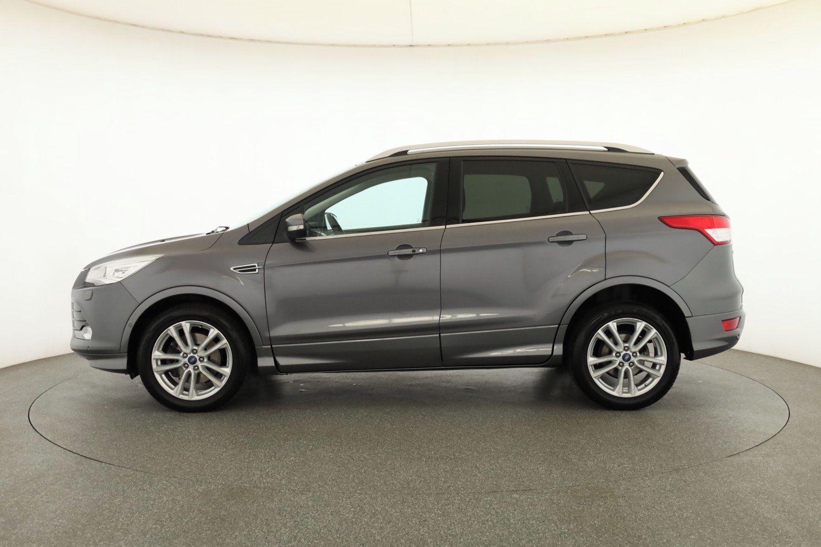Ford Kuga, 2.0 TDCi, Trend, 4X4, Kůže - fotka 3
