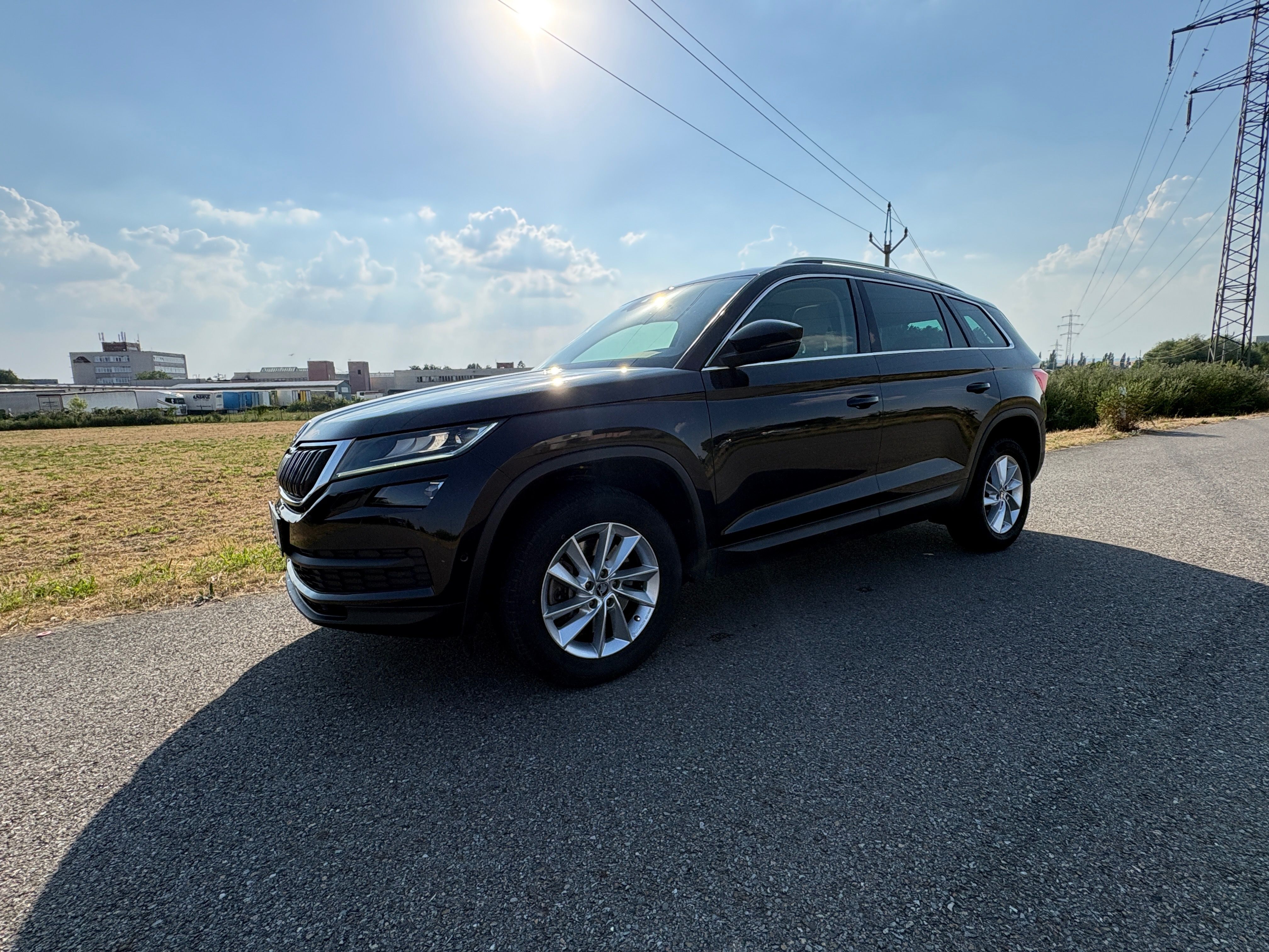 Škoda Kodiaq, 2.0 TDI 140kW 4x4 Webasto Pano - fotka 5