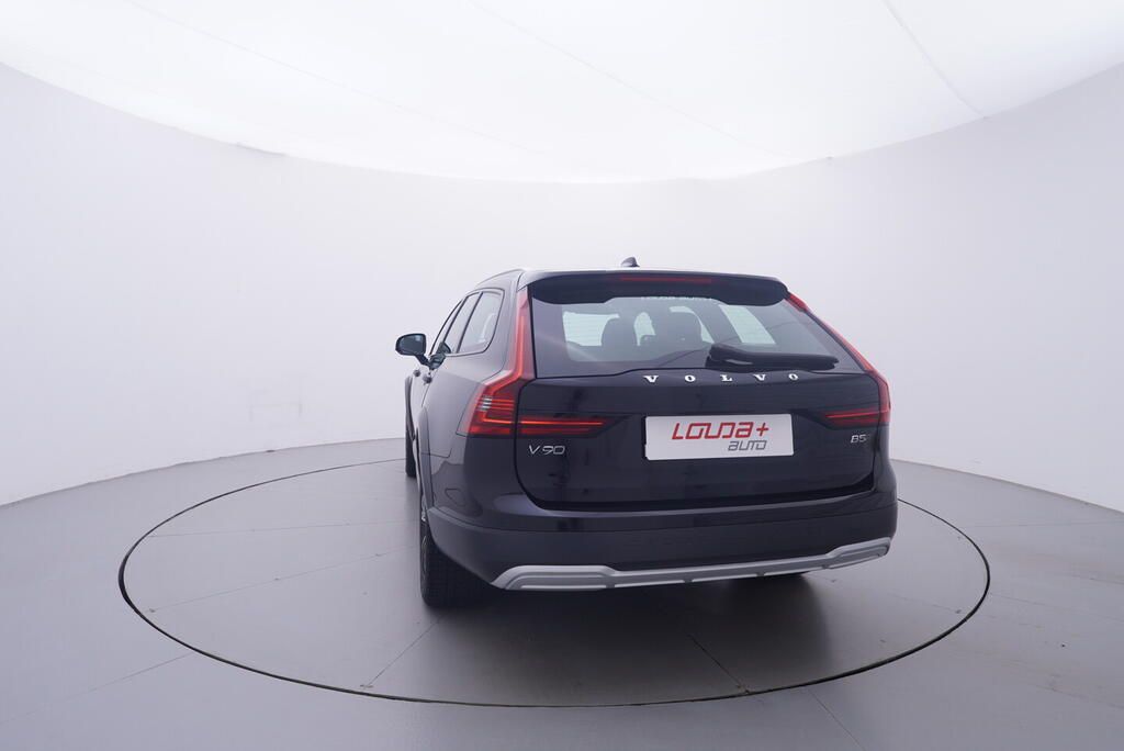 Volvo V90, Pro Cross Country D5 2.0 173 k - fotka 4
