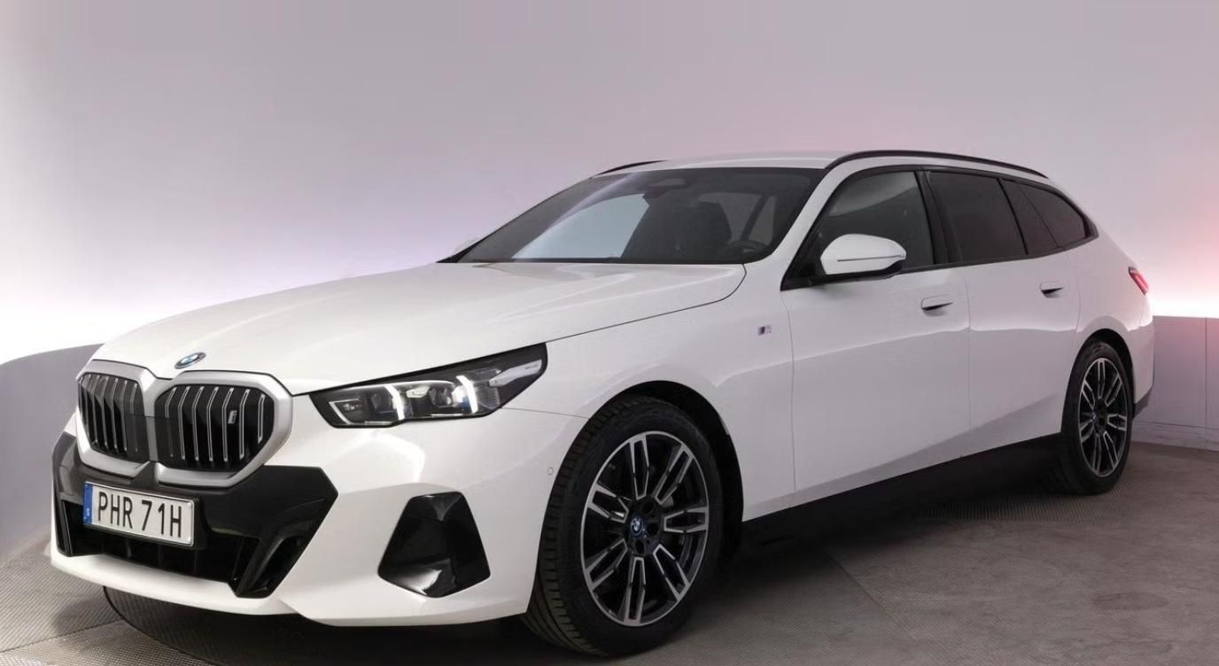 BMW i5, eDrive40 Touring M SoH 97% Taž