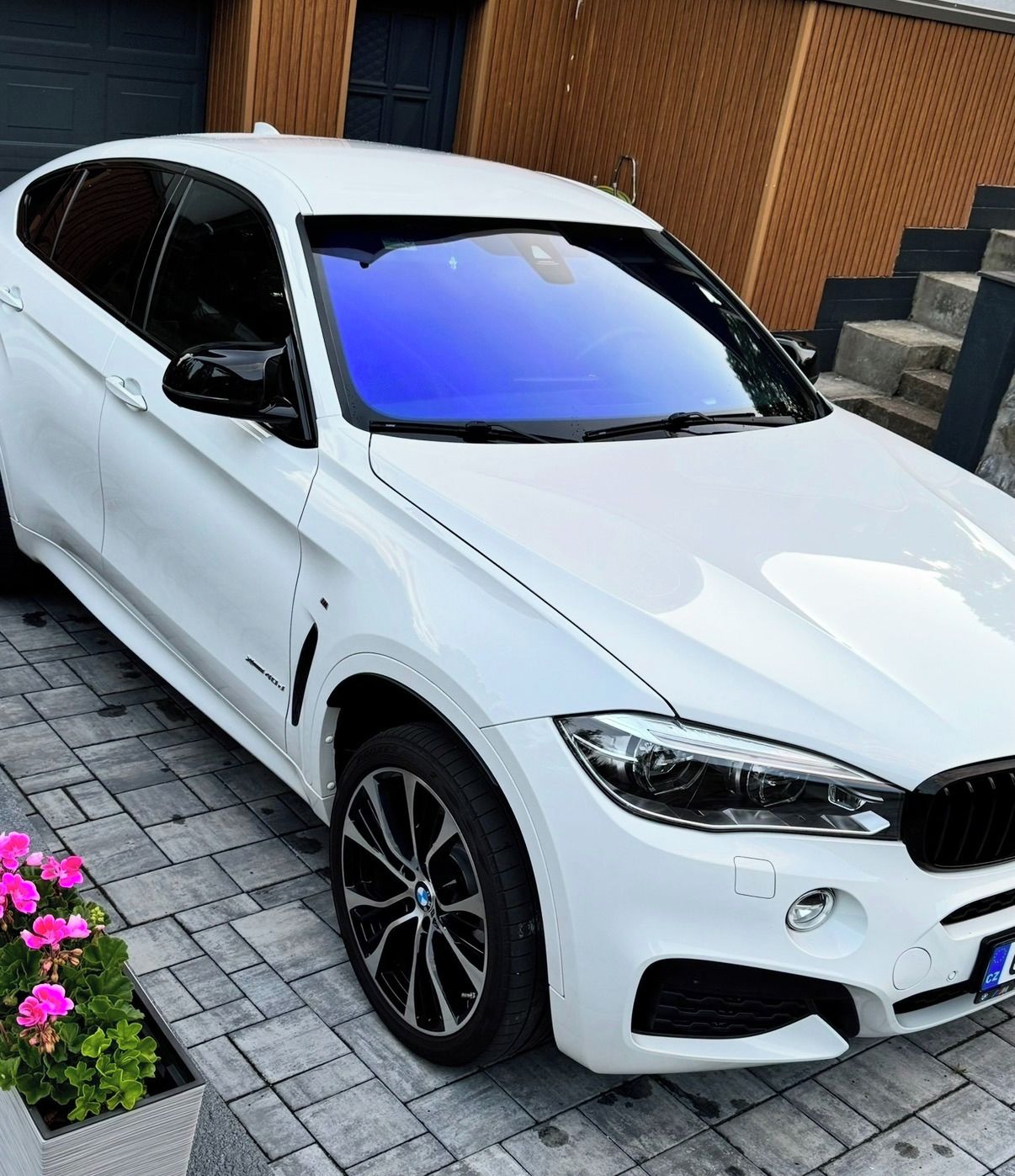 BMW X6, BMW X6 xDrive40d M Sport - fotka 5