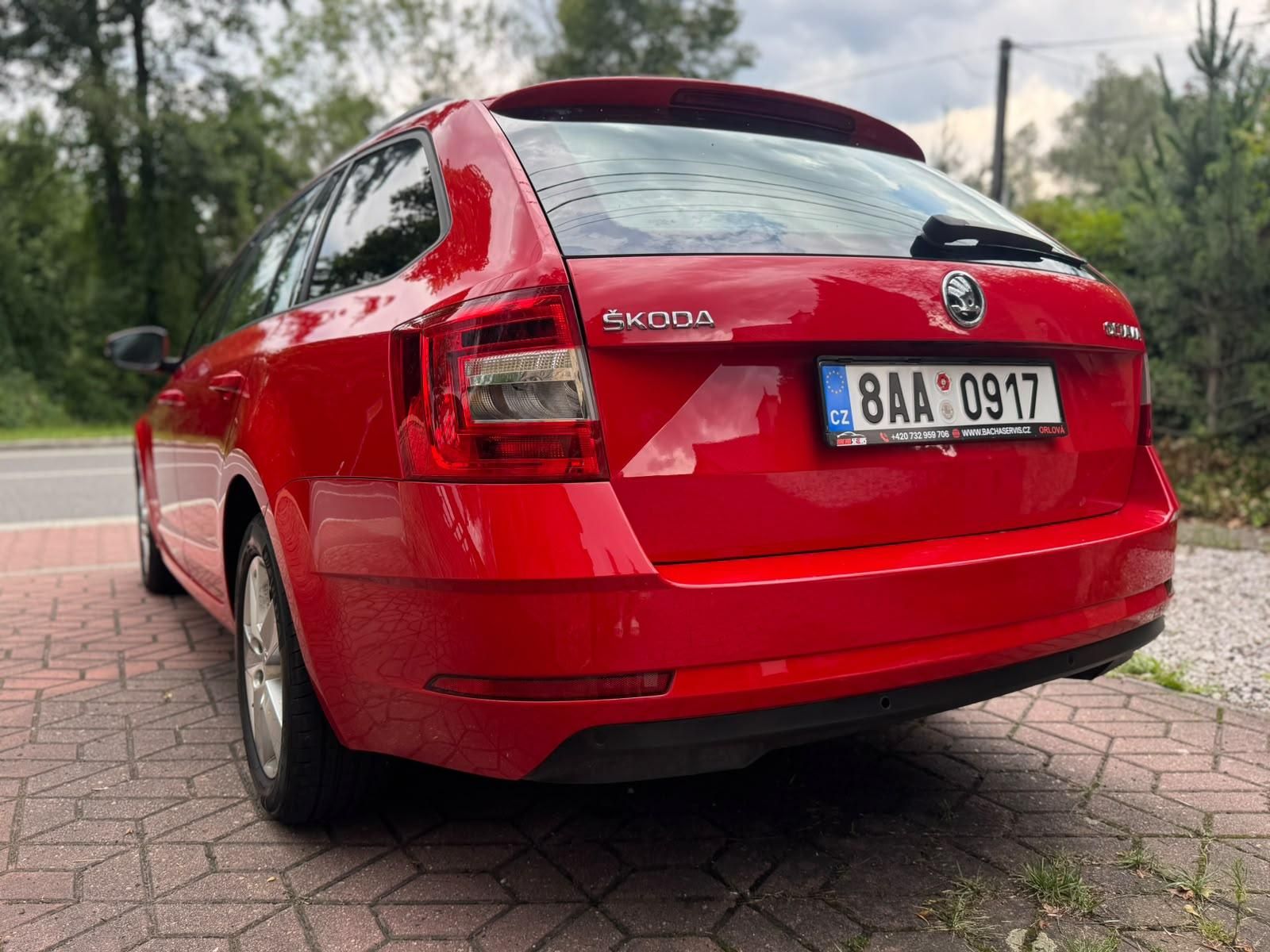 Škoda Octavia, 1.6 1.MAJITEL ČR DPH NEBOURÁNO - fotka 4