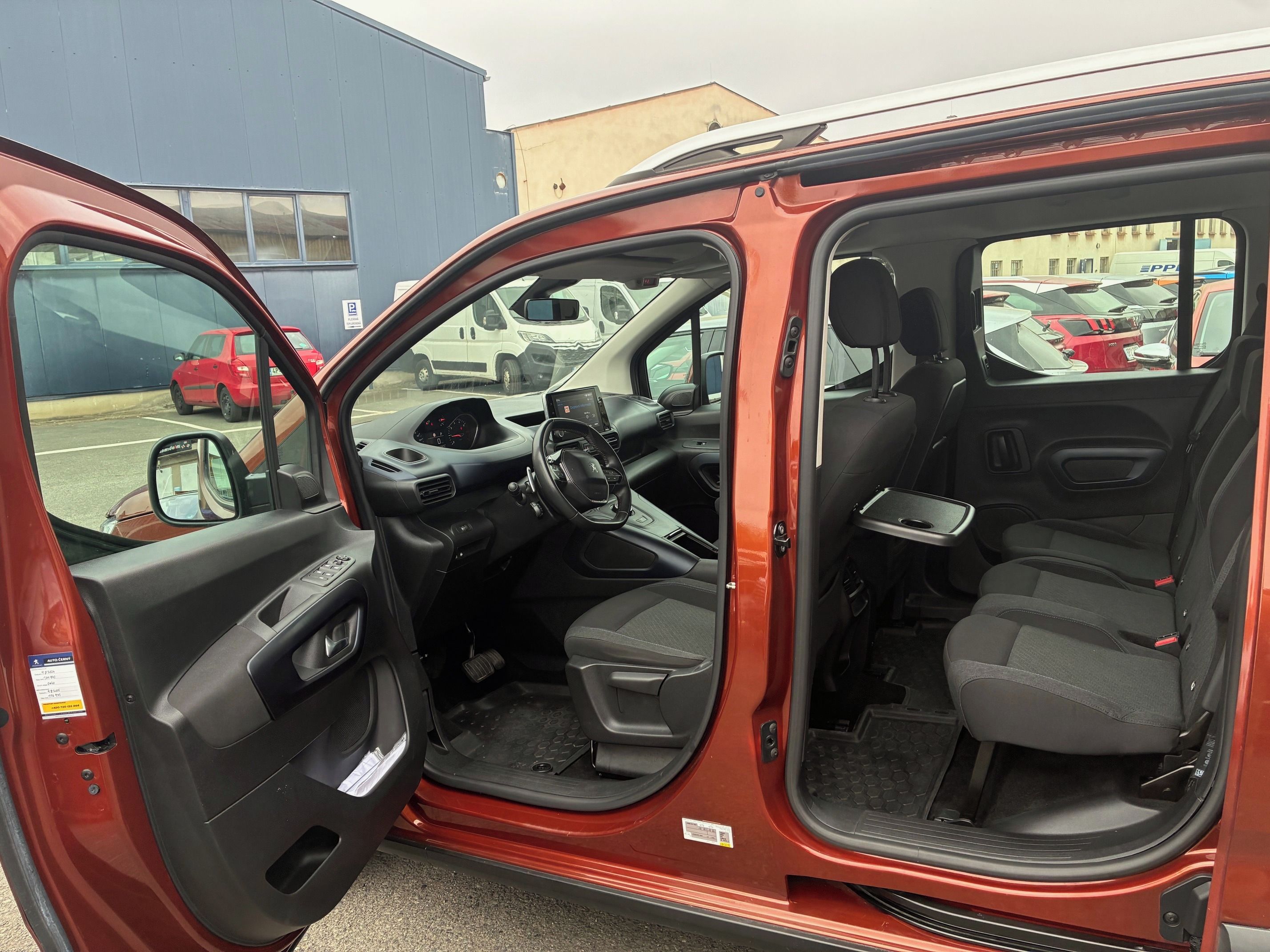 Peugeot Rifter, Allure 1,2 Pure Tech 130k EAT - fotka 5